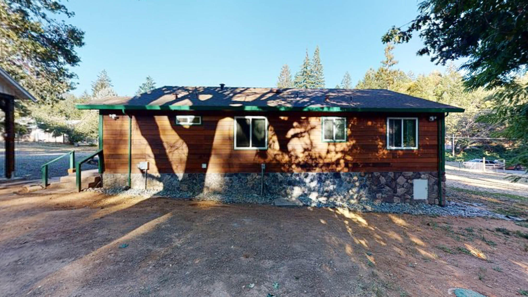 1801 Salyer Loop Road