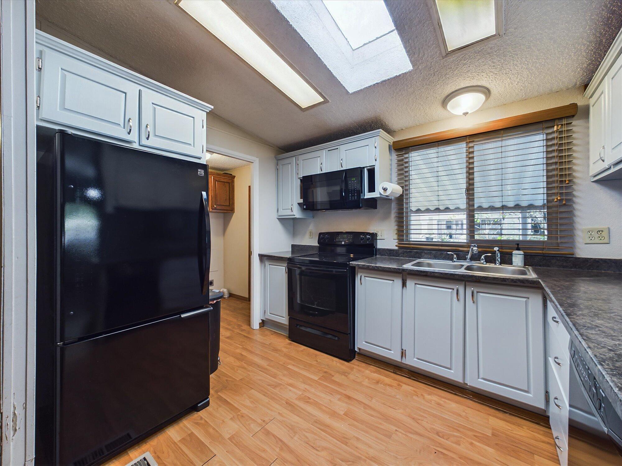 3656 Old Arcata Road, 61