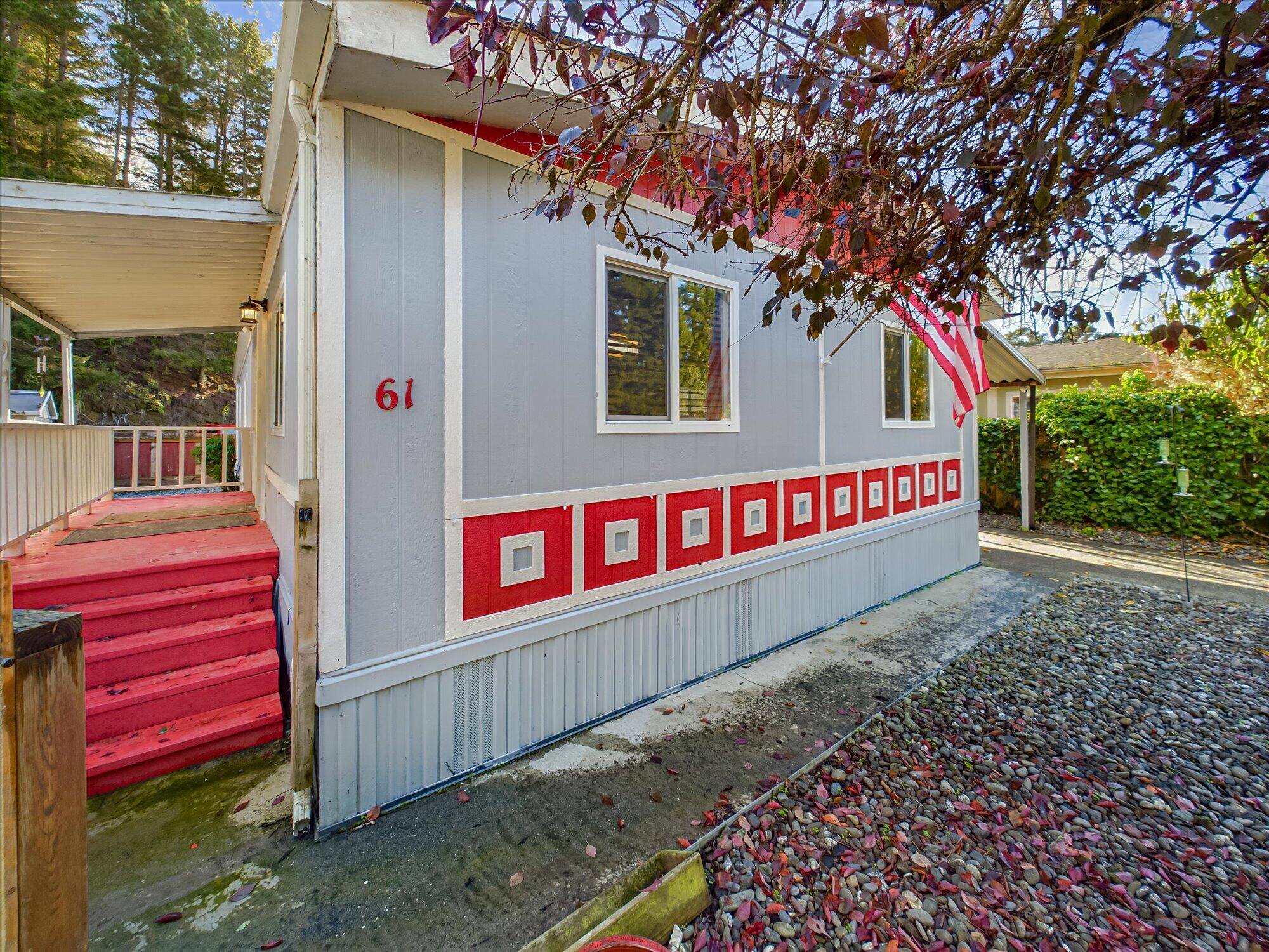 3656 Old Arcata Road, 61