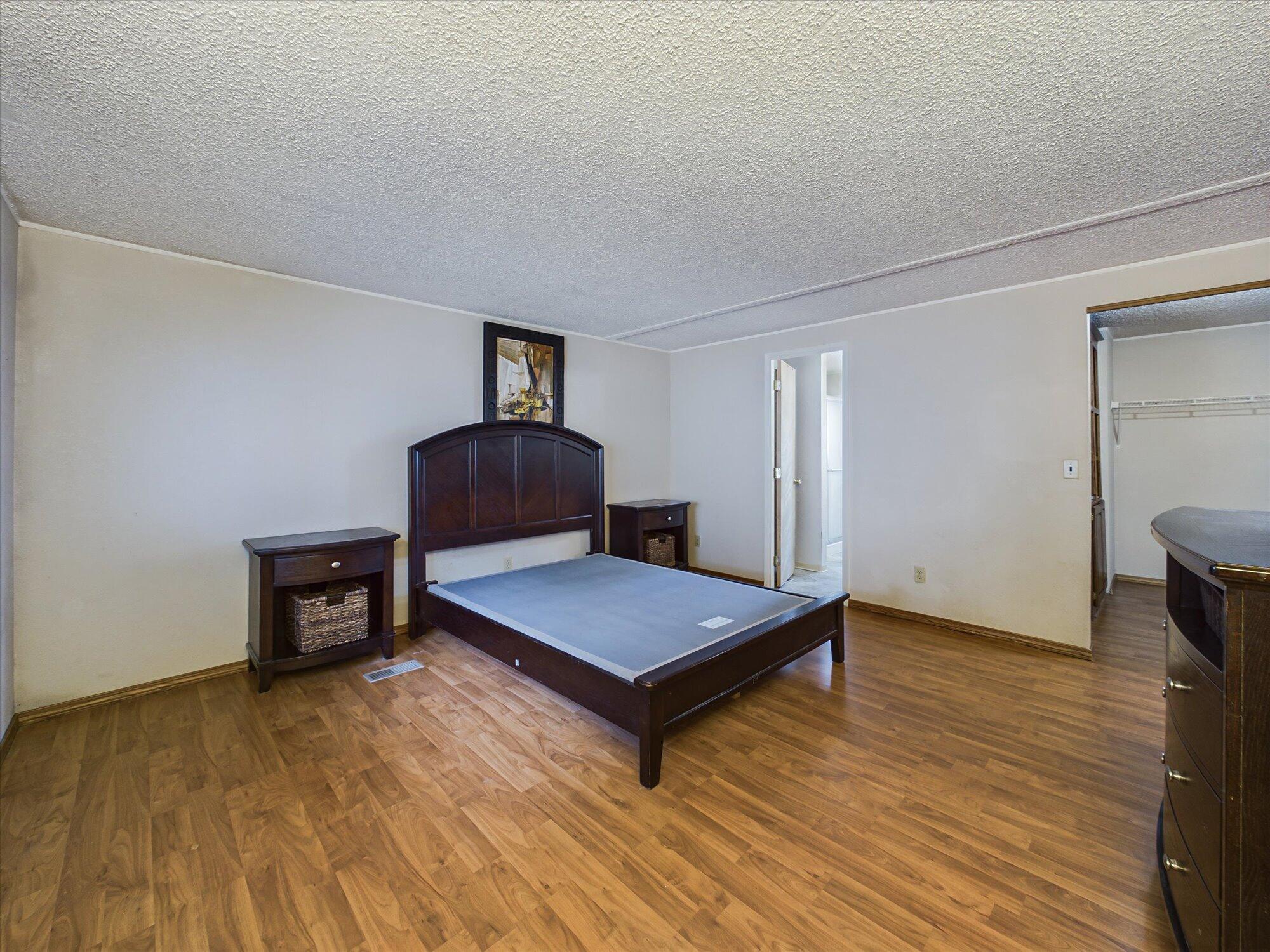 3656 Old Arcata Road, 61