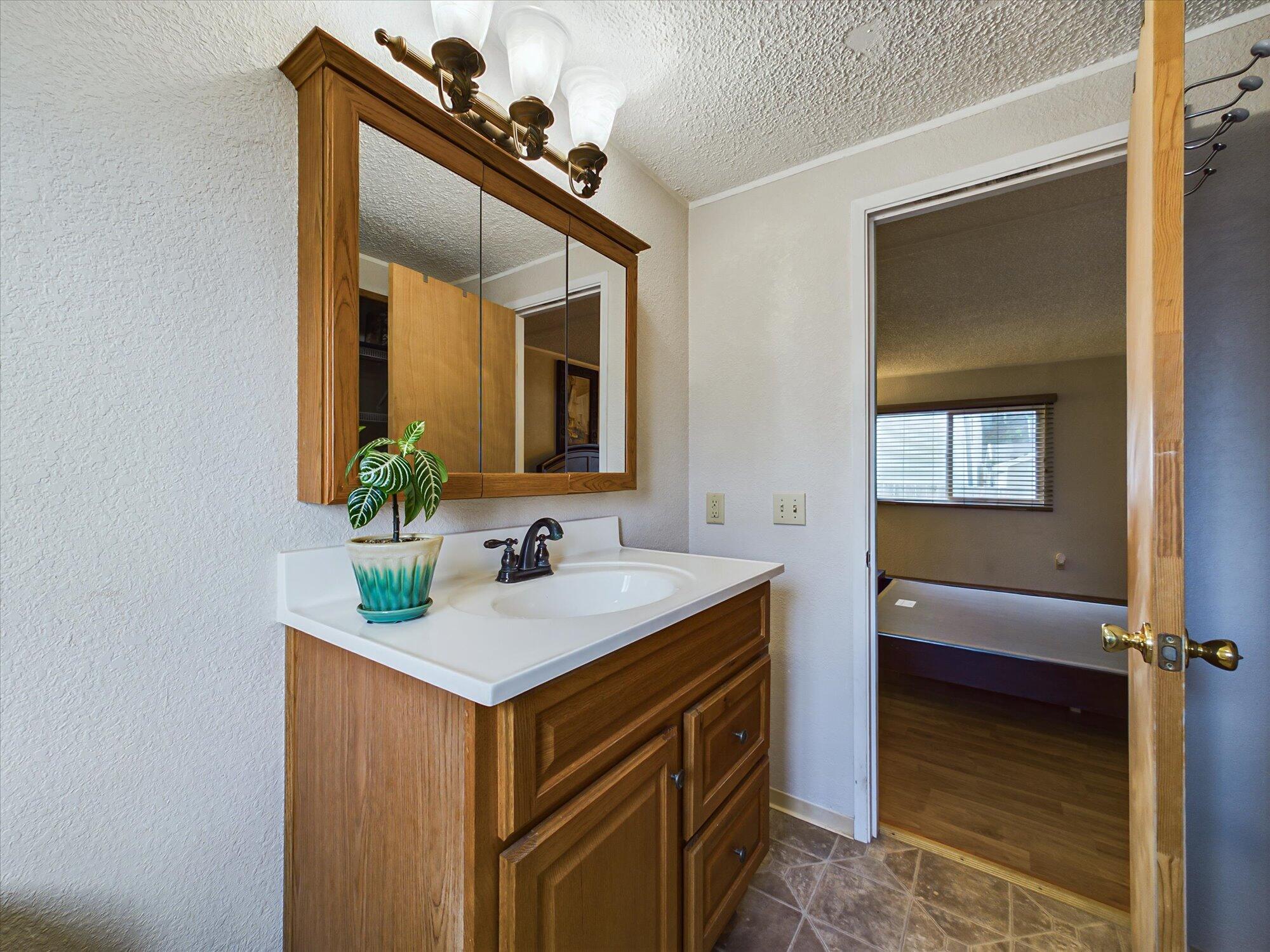 3656 Old Arcata Road, 61