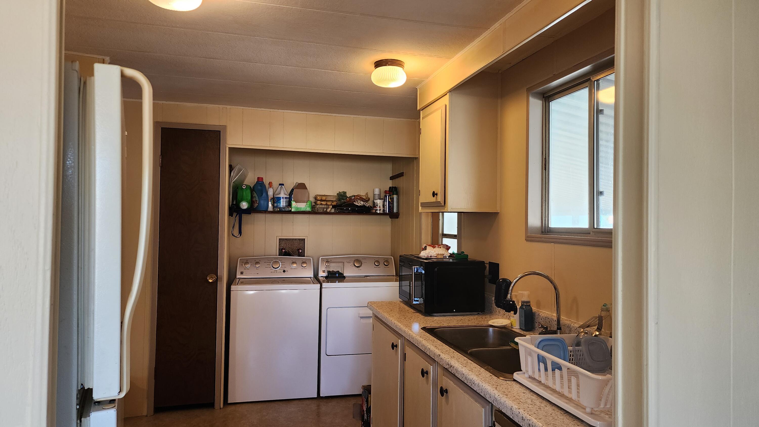 1529 Imperial Way, 92