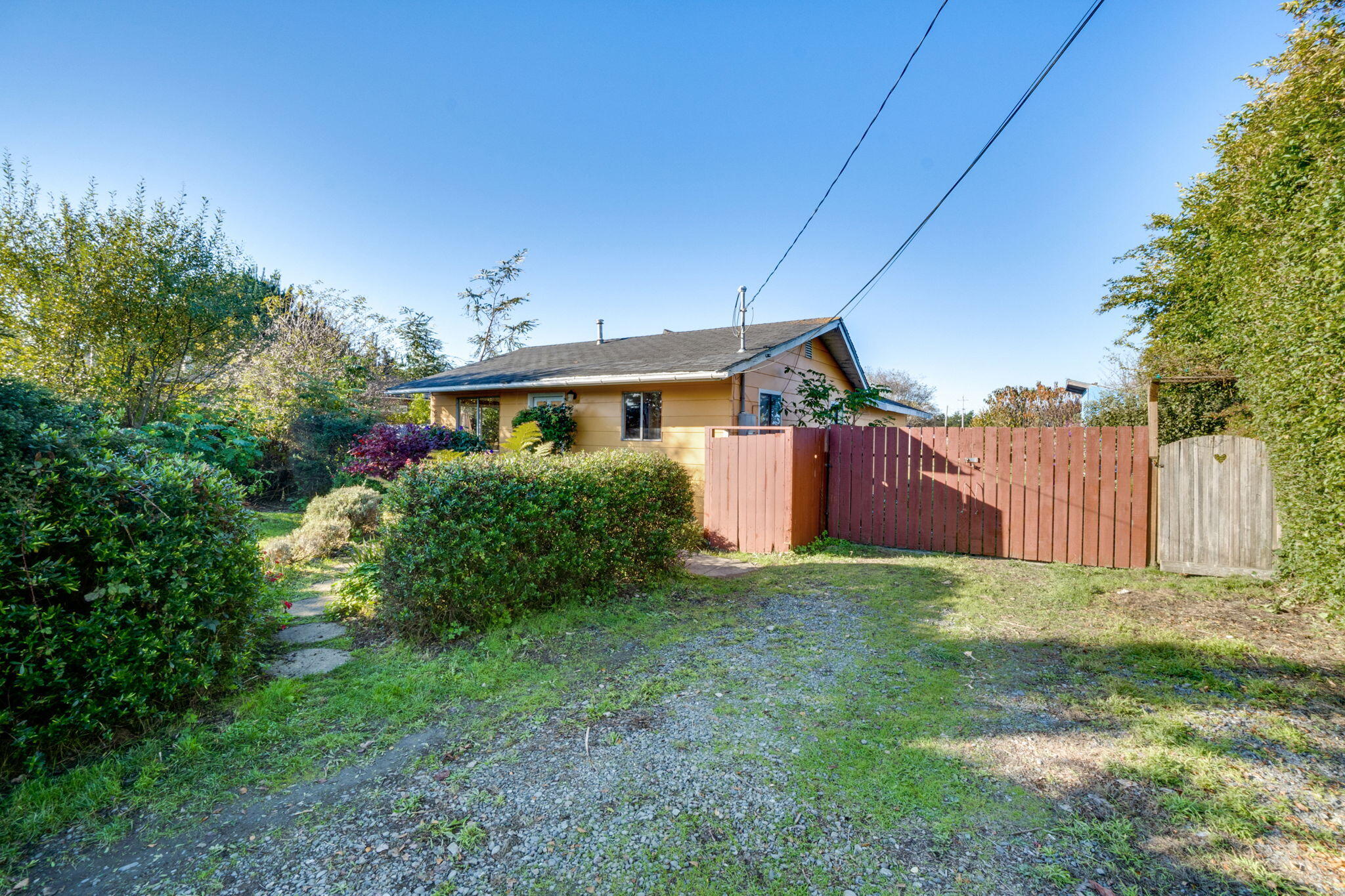 1700 Bird Avenue, McKinleyville