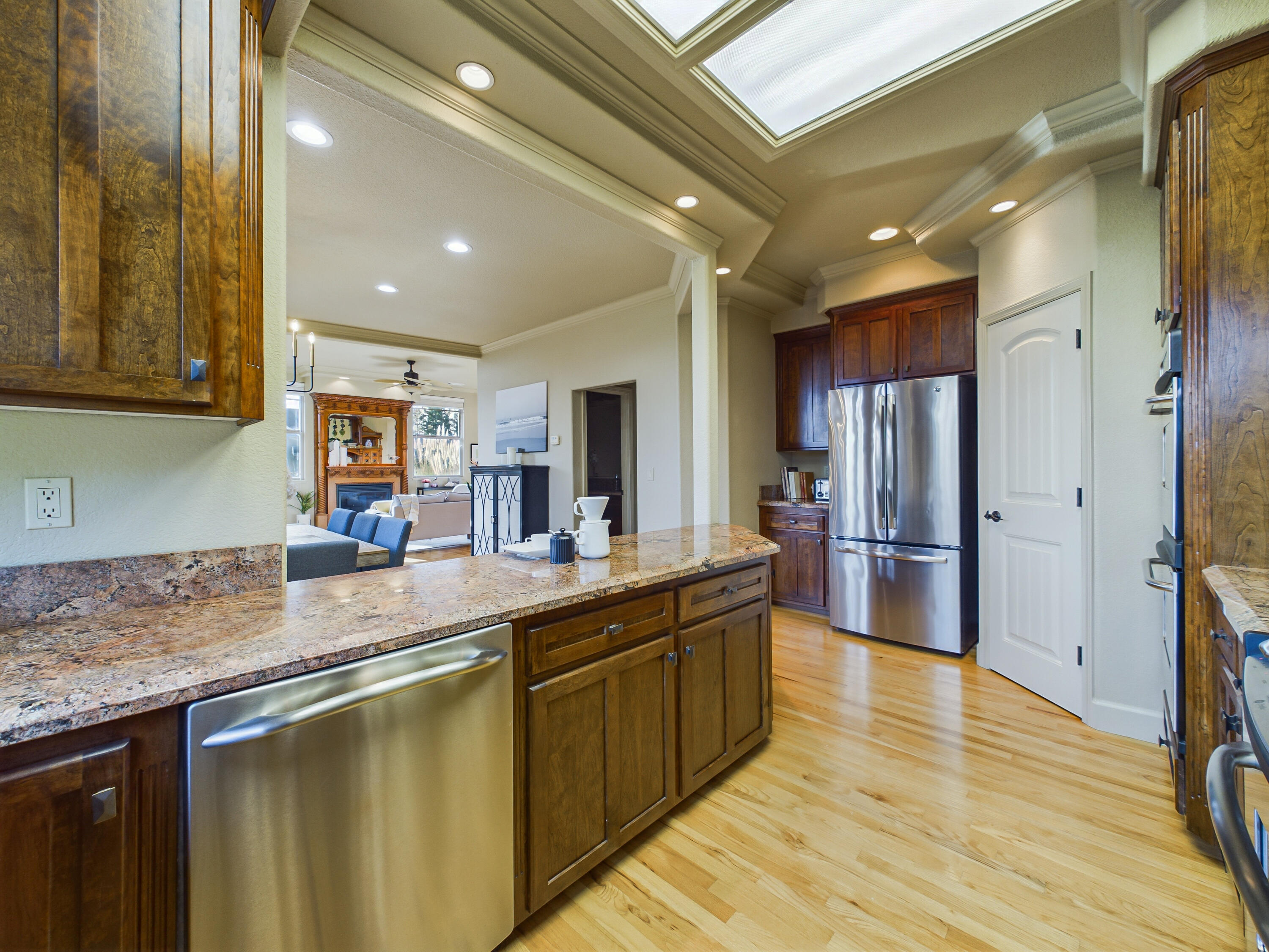 2221 Briarwood Circle