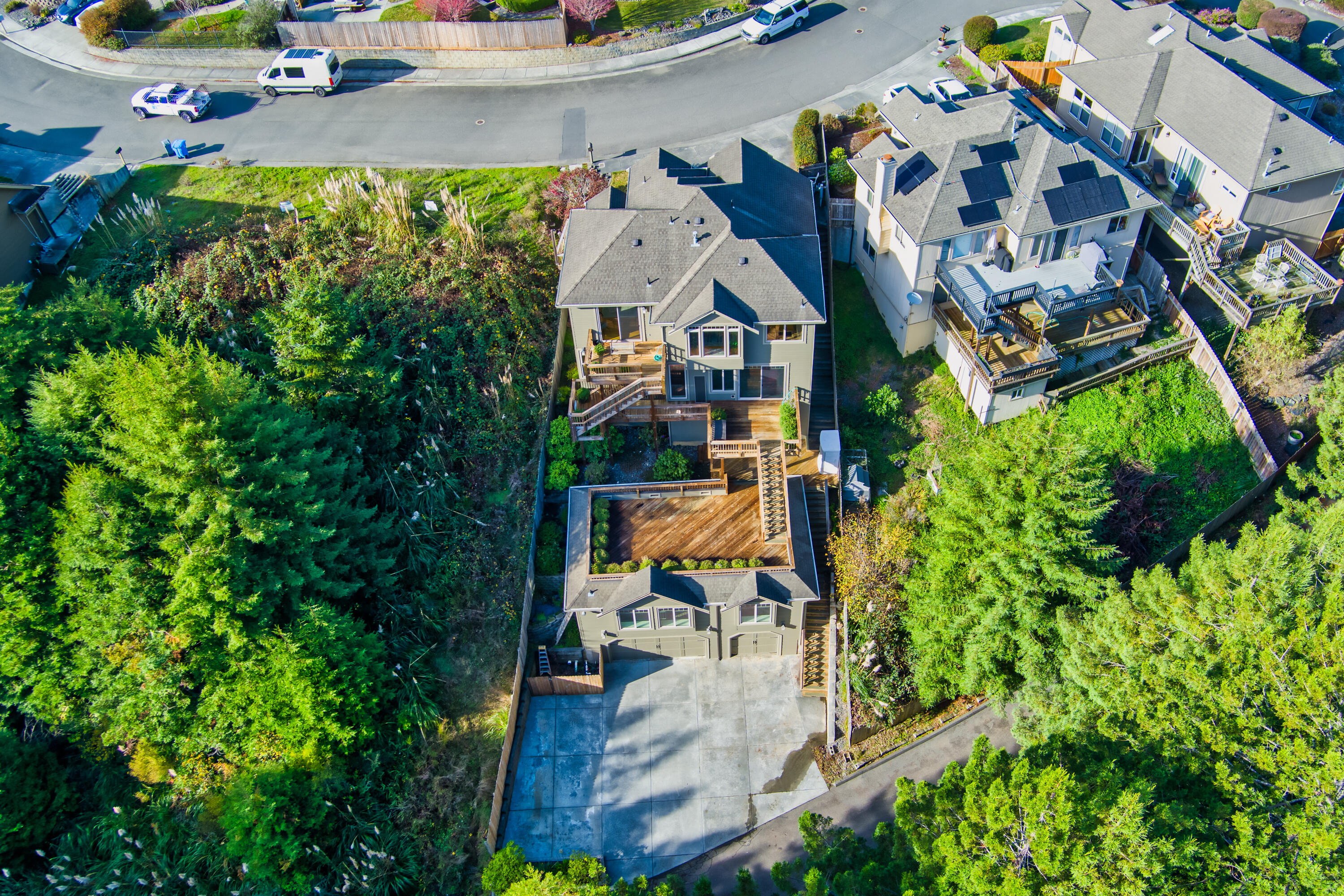 2221 Briarwood Circle