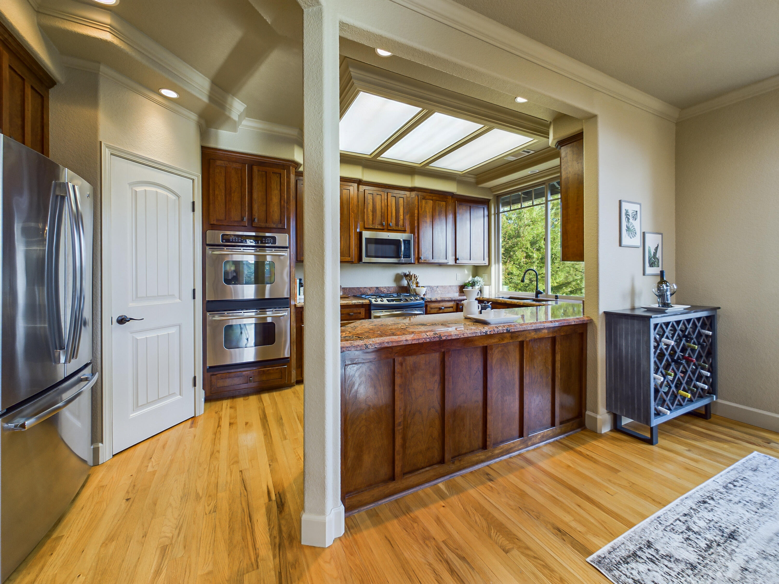 2221 Briarwood Circle