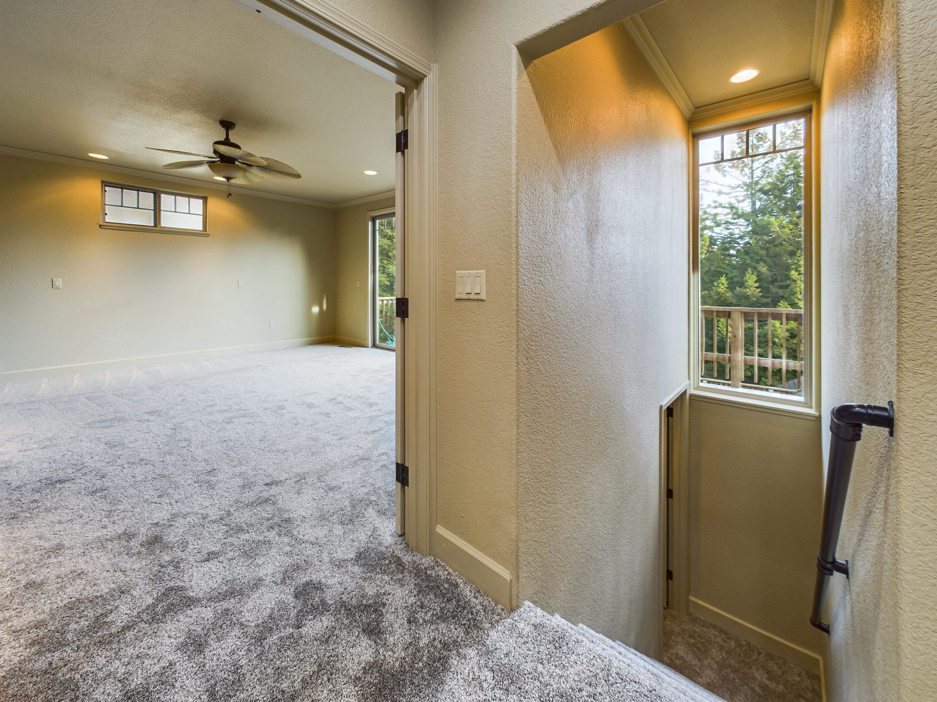 2221 Briarwood Circle