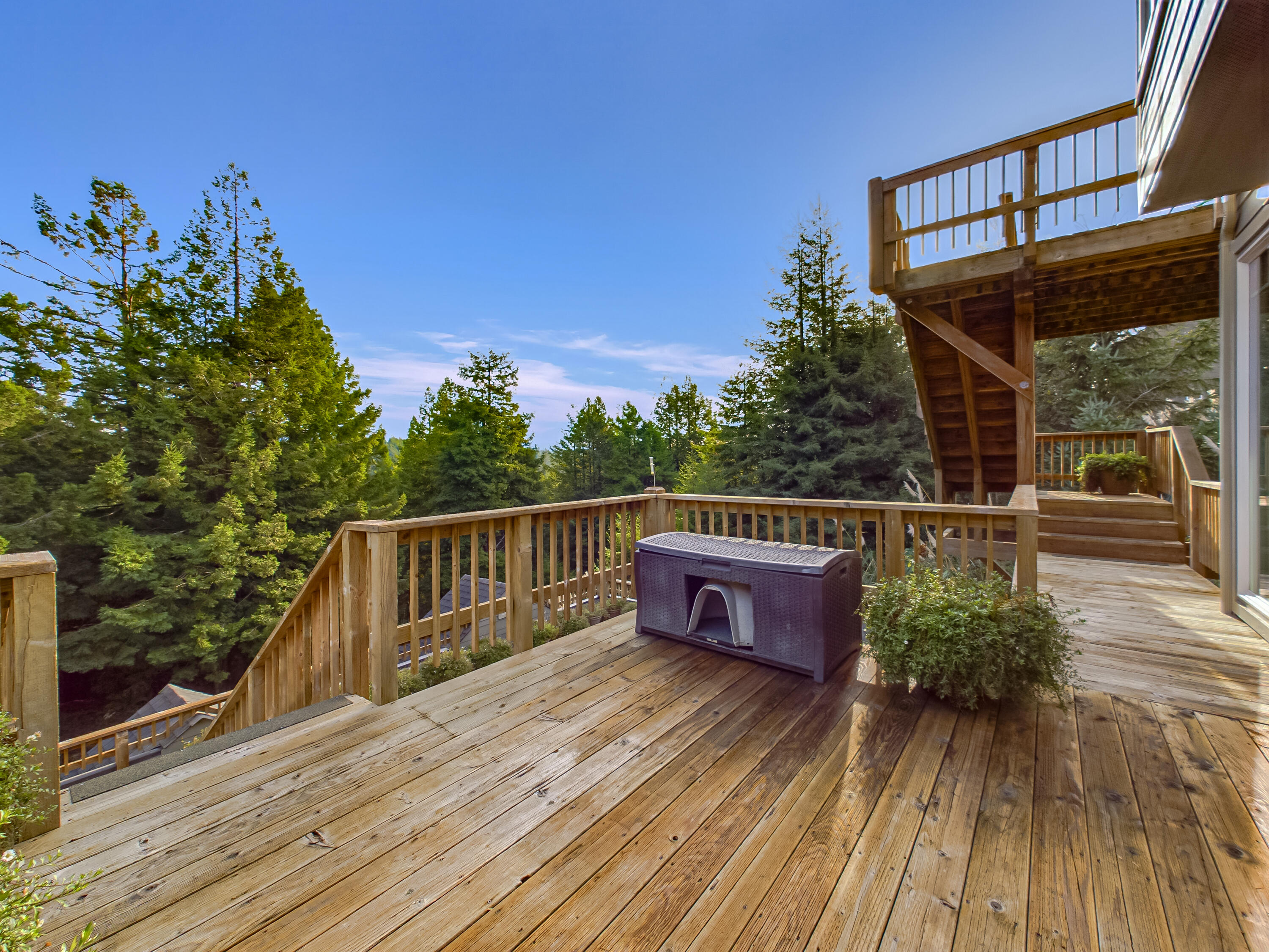 2221 Briarwood Circle