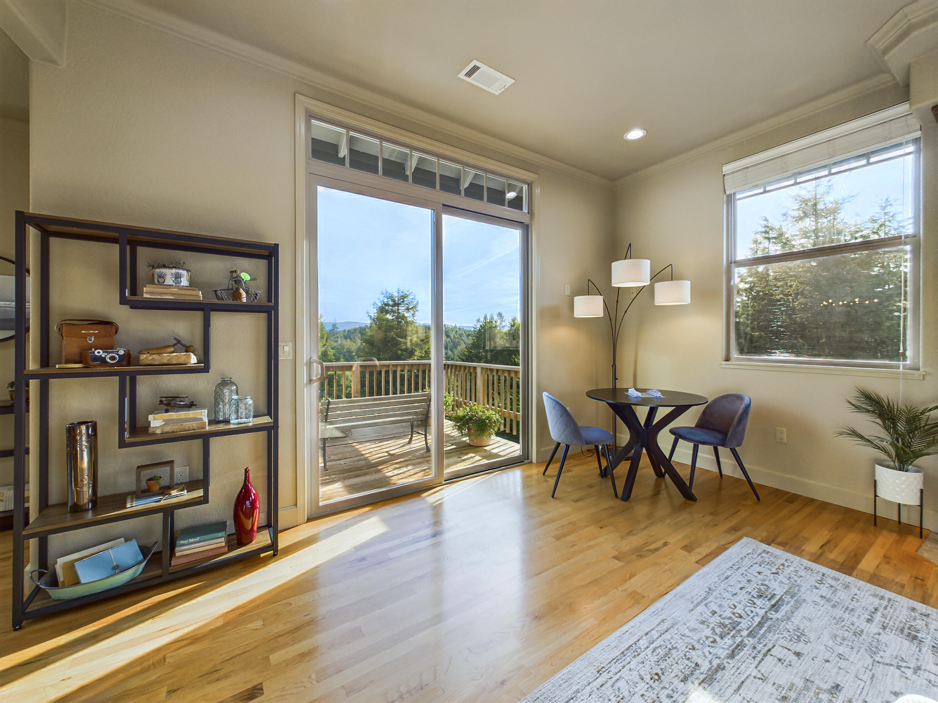 2221 Briarwood Circle