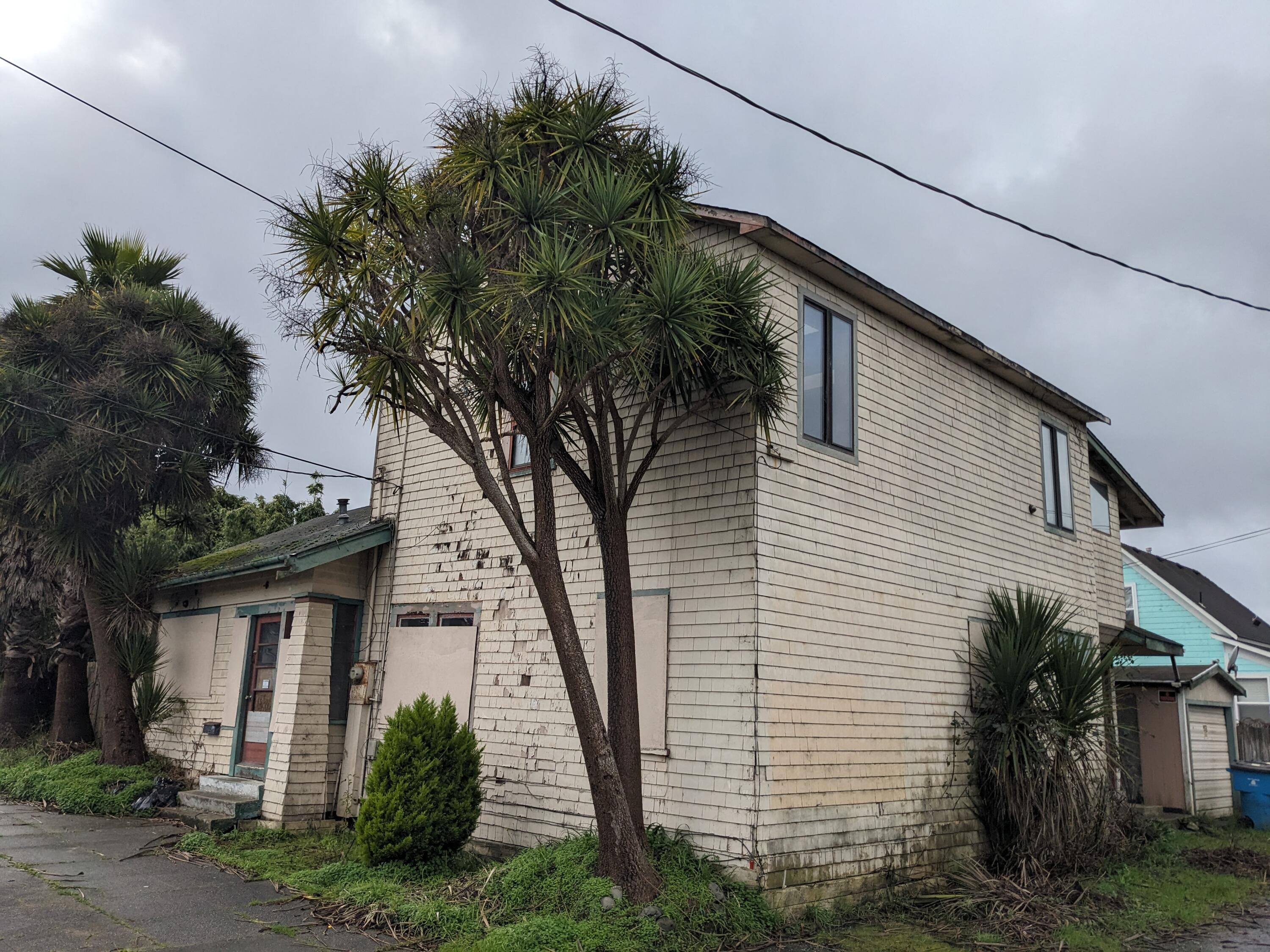 322 P Street