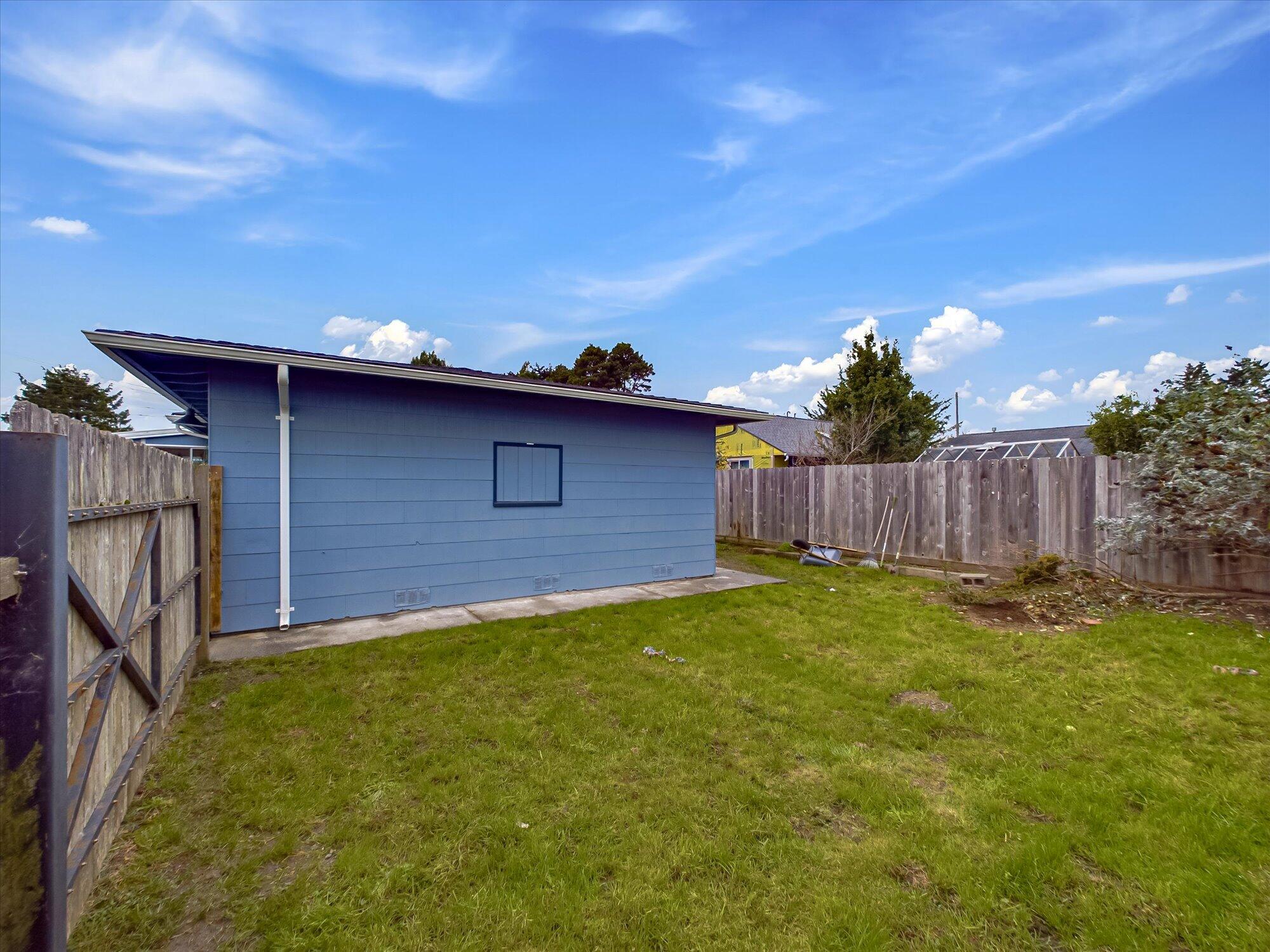 1695 Anderson Avenue, McKinleyville