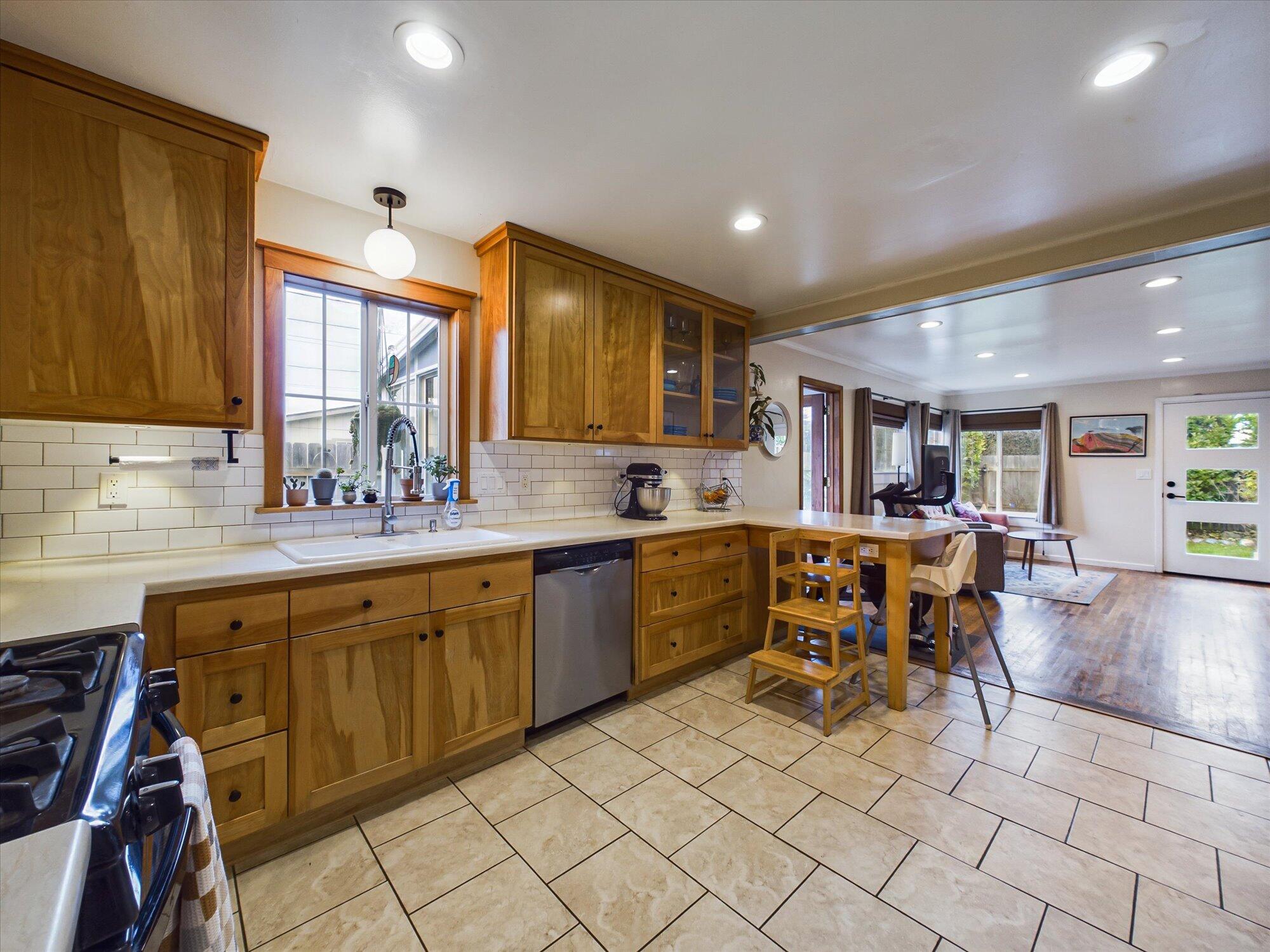 1695 Anderson Avenue, McKinleyville