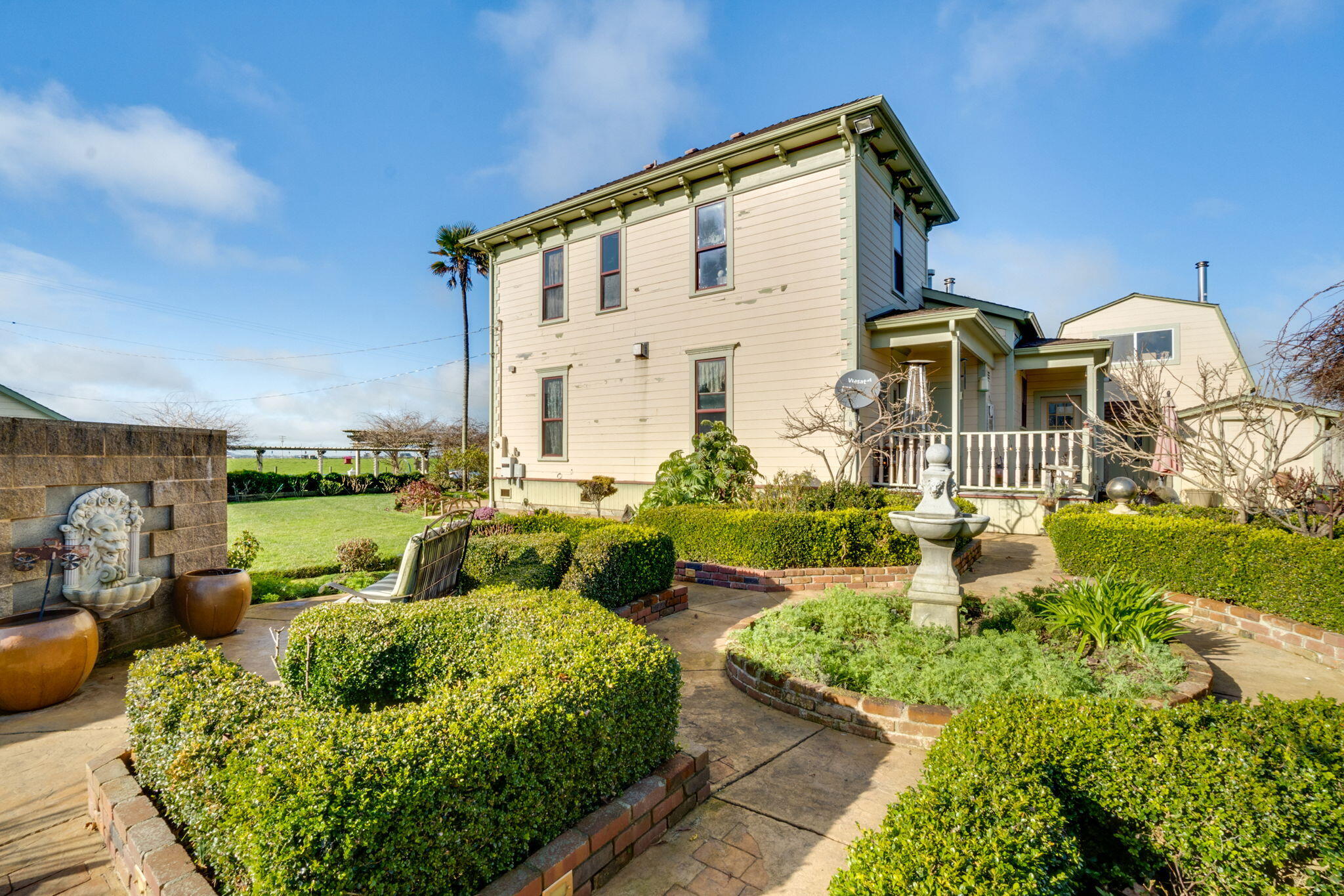 433 Lawson Lane