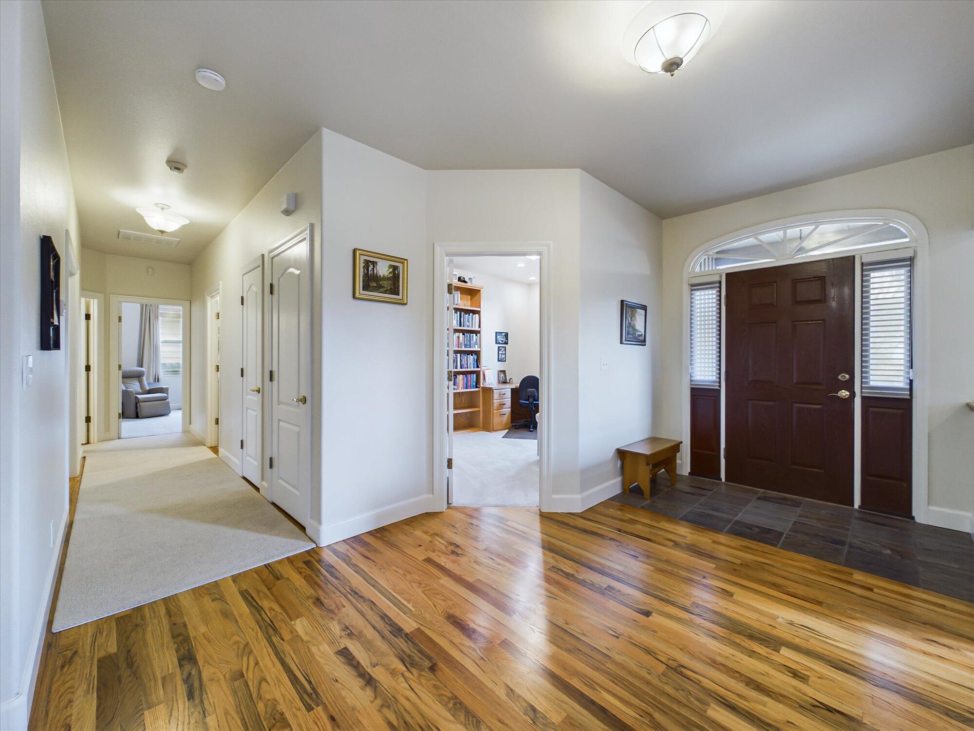 1700 Camellia Drive, McKinleyville
