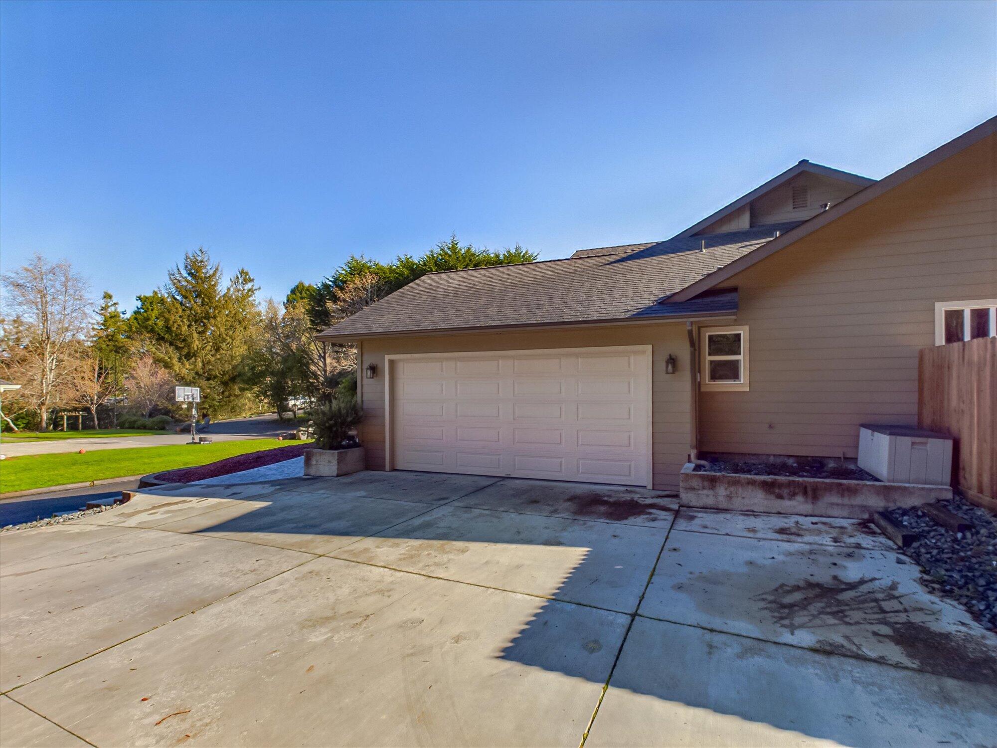100 Osprey Lane