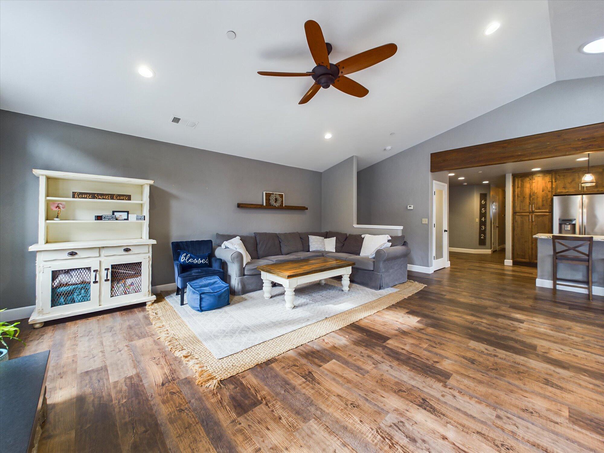 100 Osprey Lane