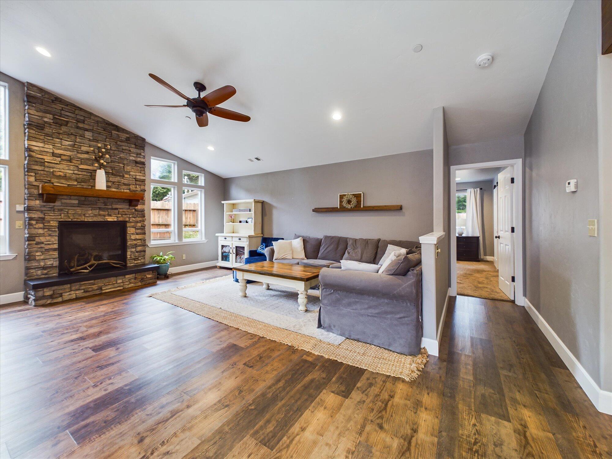 100 Osprey Lane