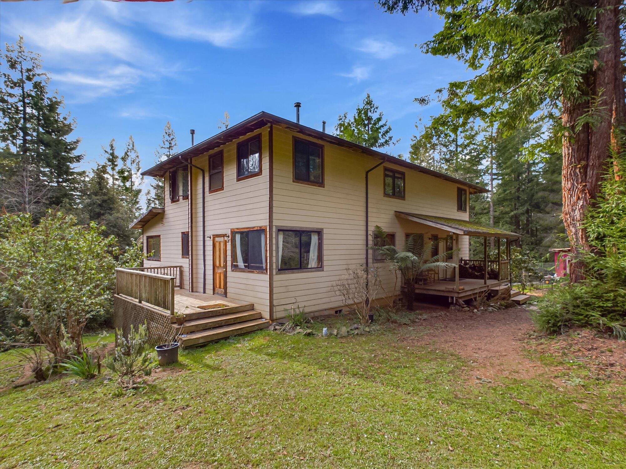 871 Burnt Stump Lane