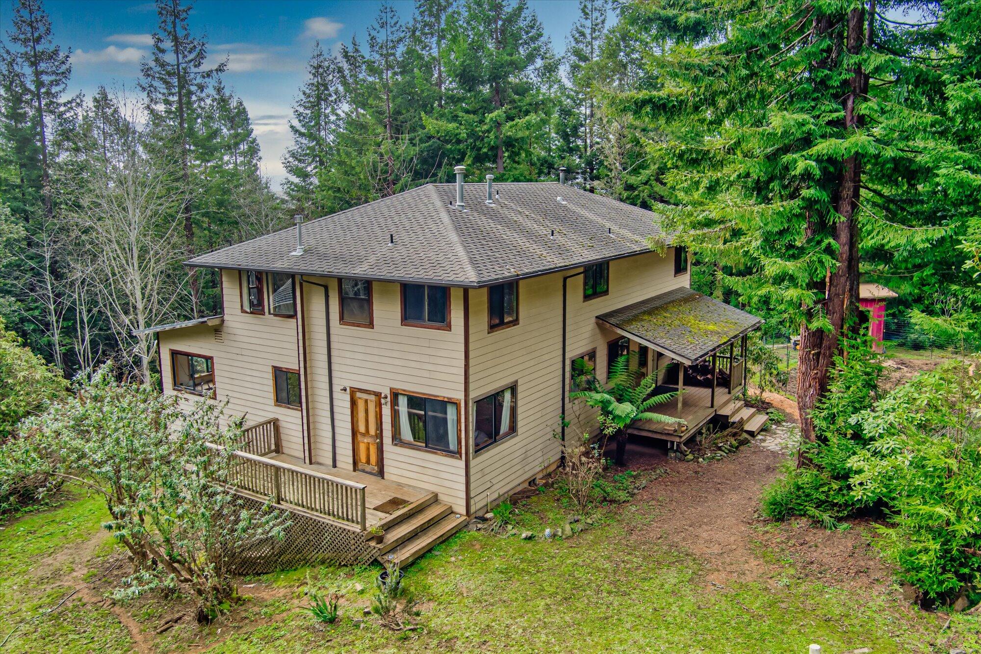 871 Burnt Stump Lane