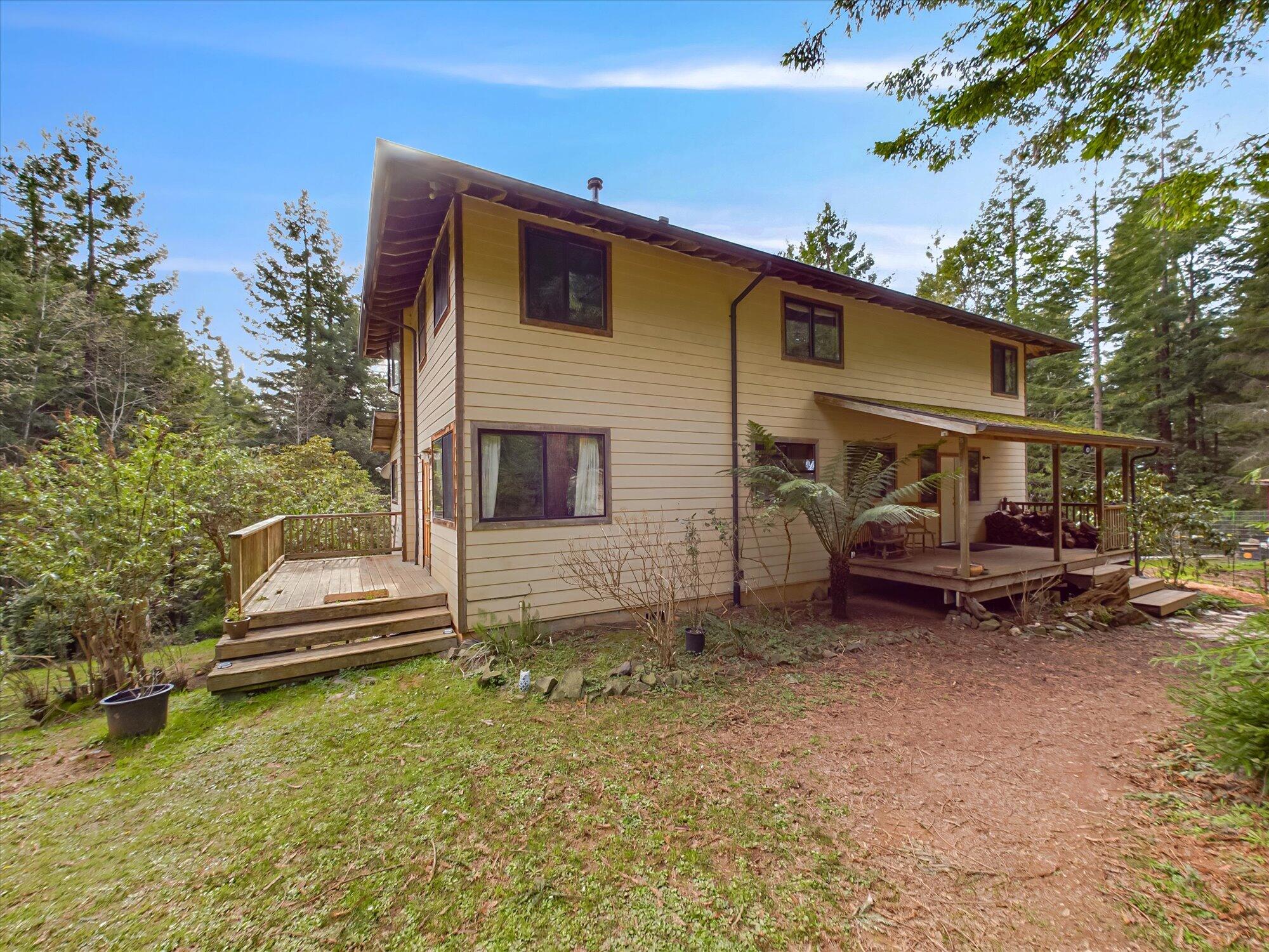 871 Burnt Stump Lane