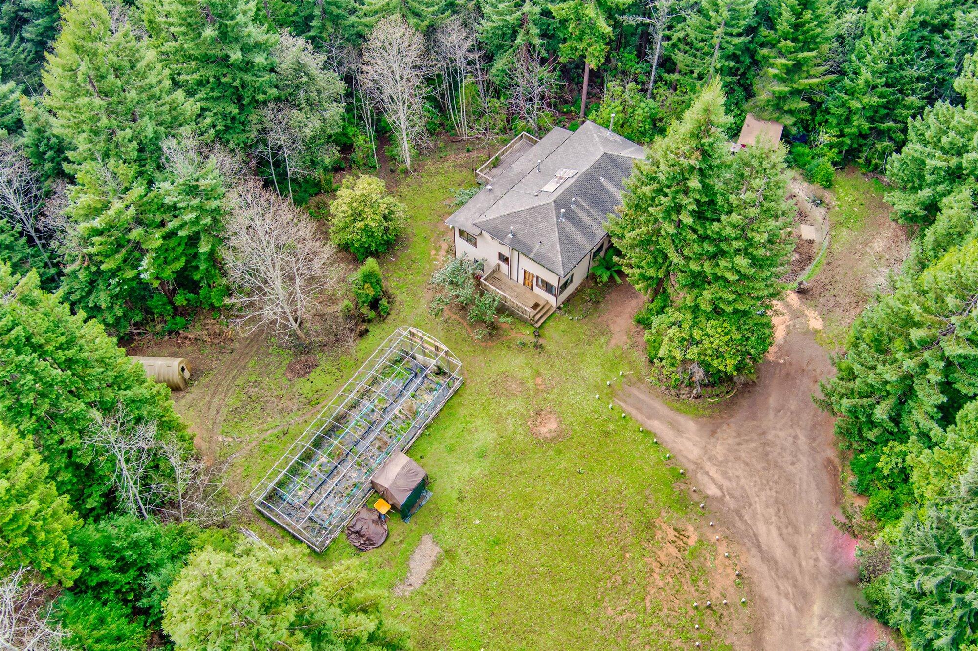 871 Burnt Stump Lane