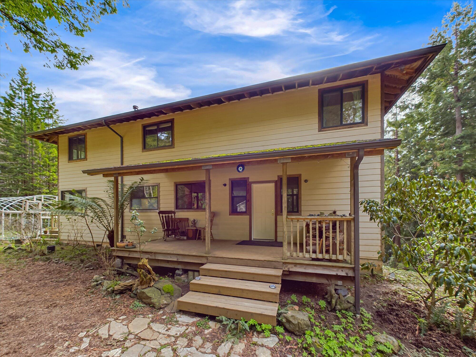 871 Burnt Stump Lane