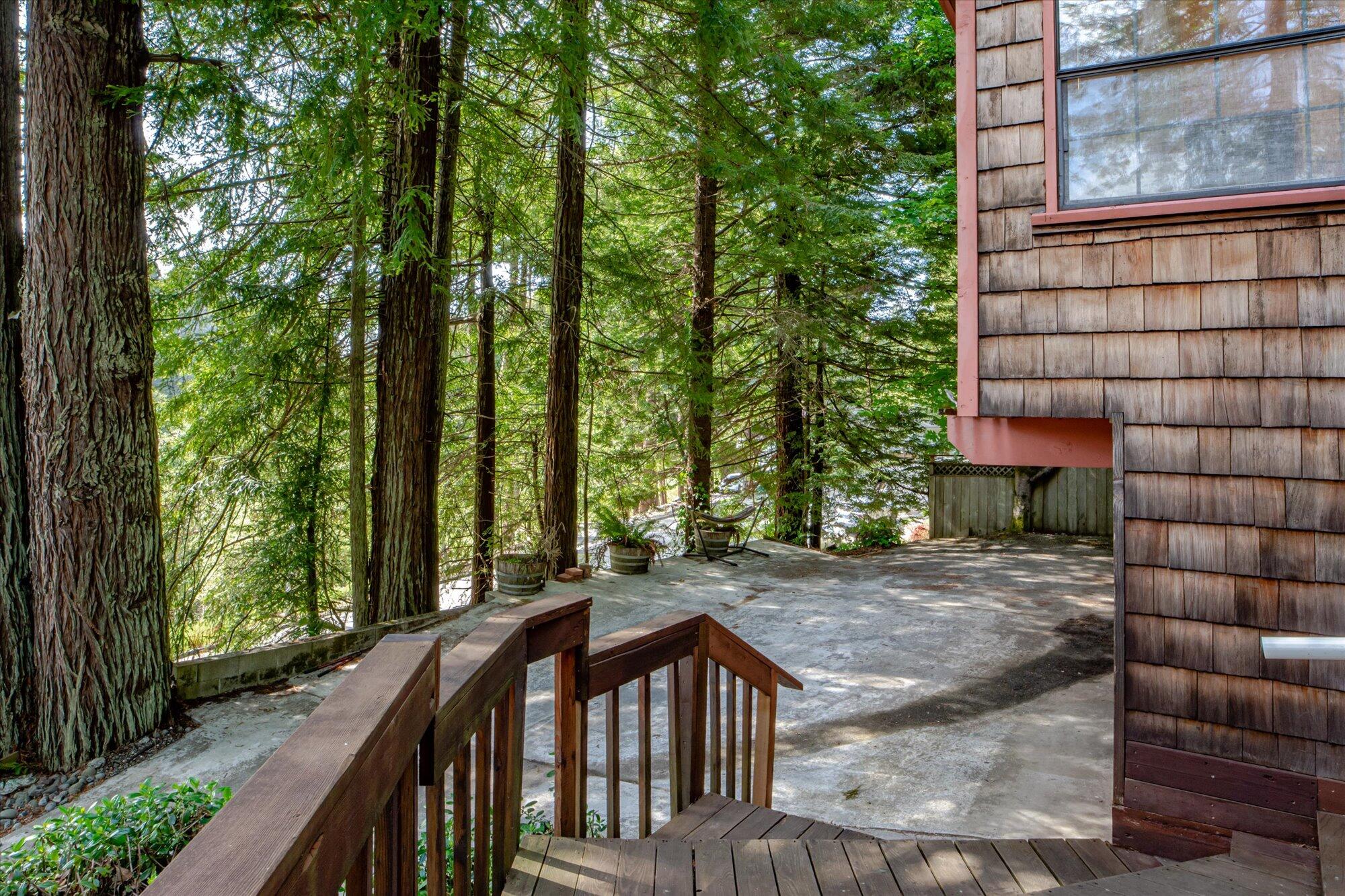 1201 Fern Drive