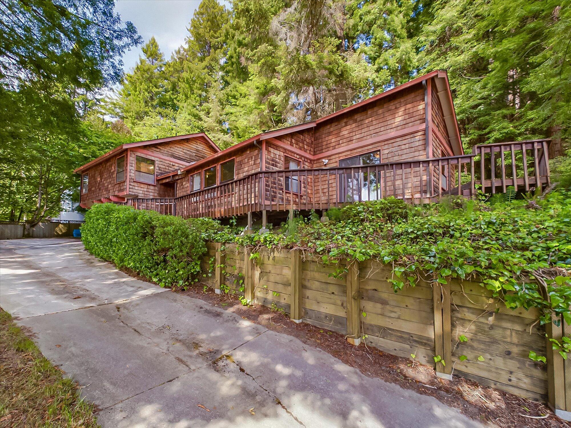 1201 Fern Drive