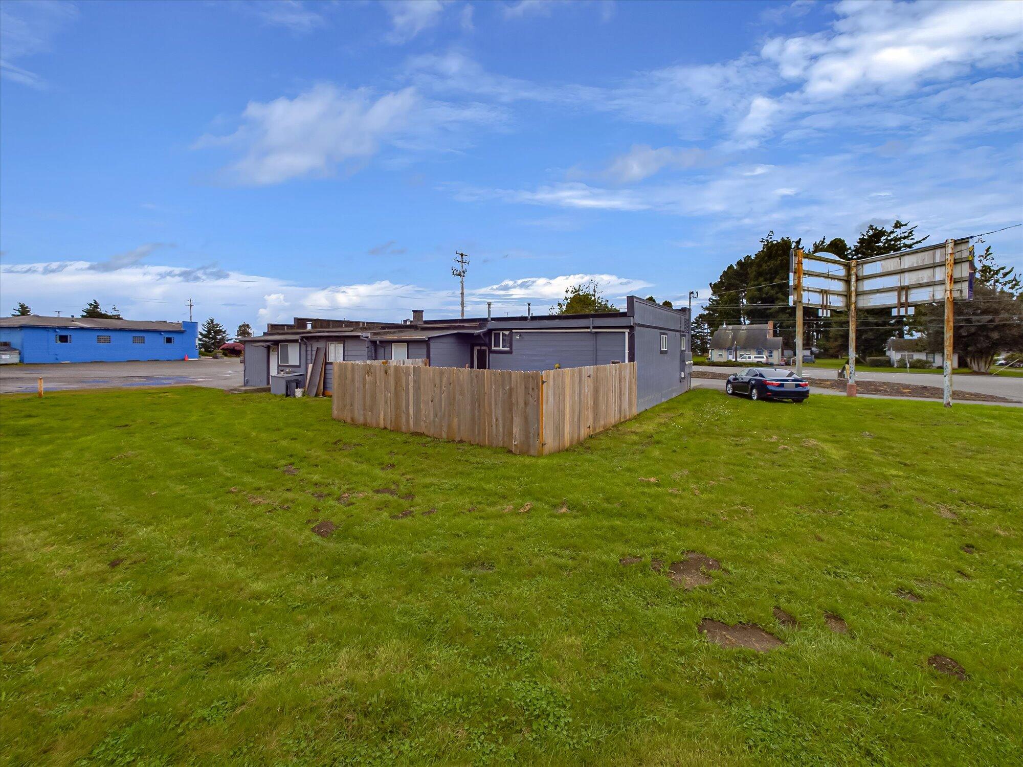 1179 Central Avenue, McKinleyville