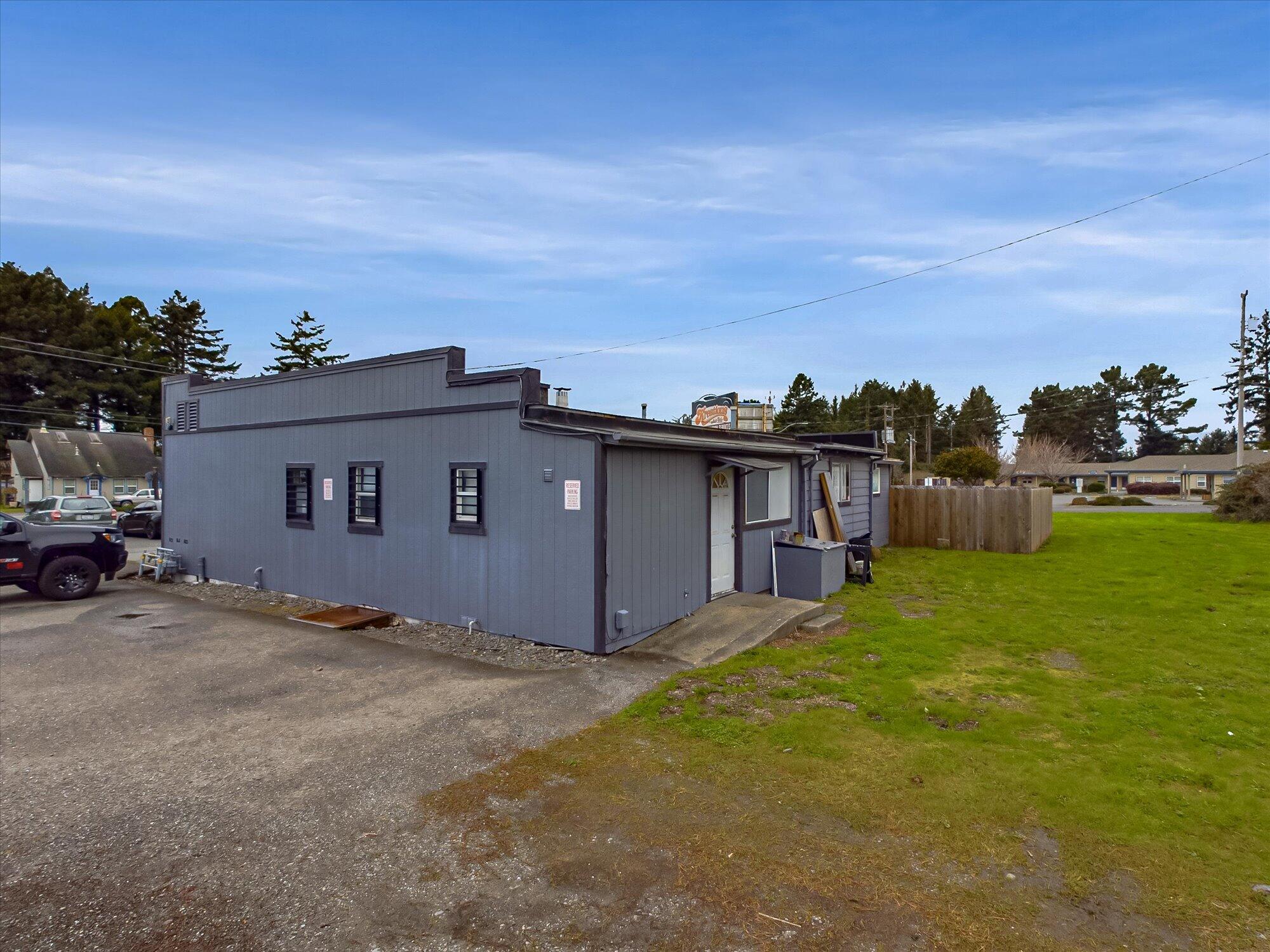 1179 Central Avenue, McKinleyville