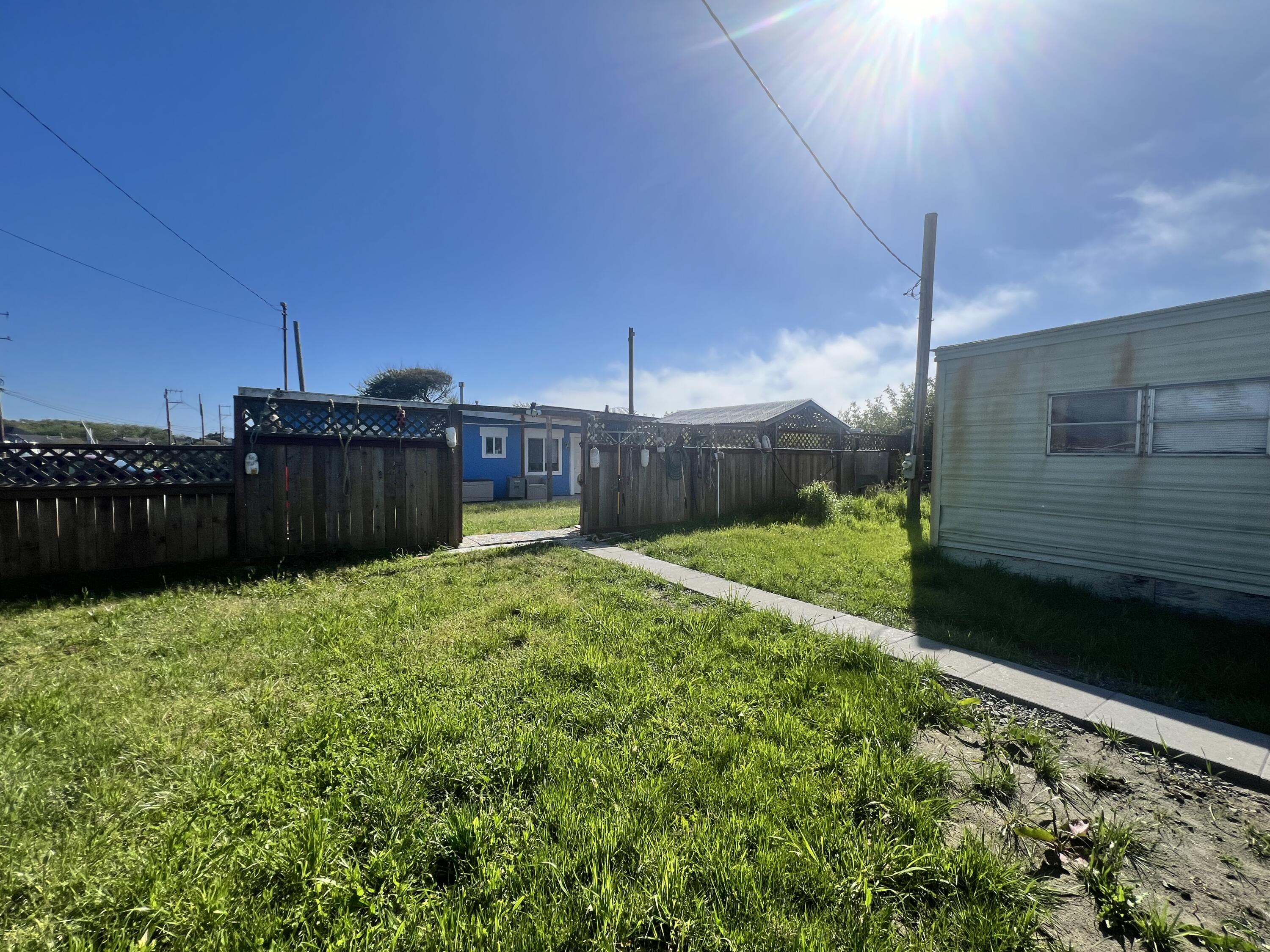 2035 Peninsula Drive