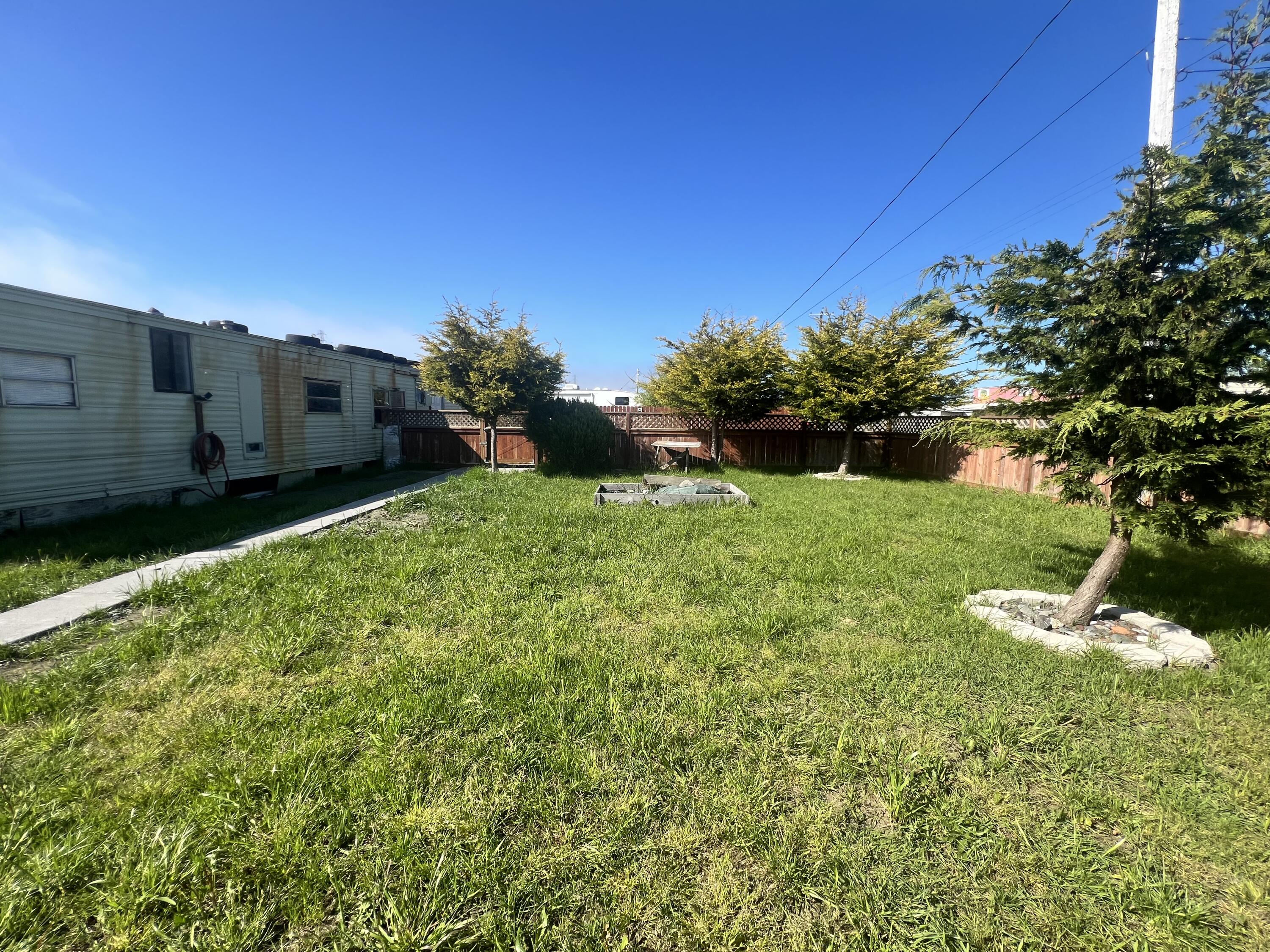 2035 Peninsula Drive
