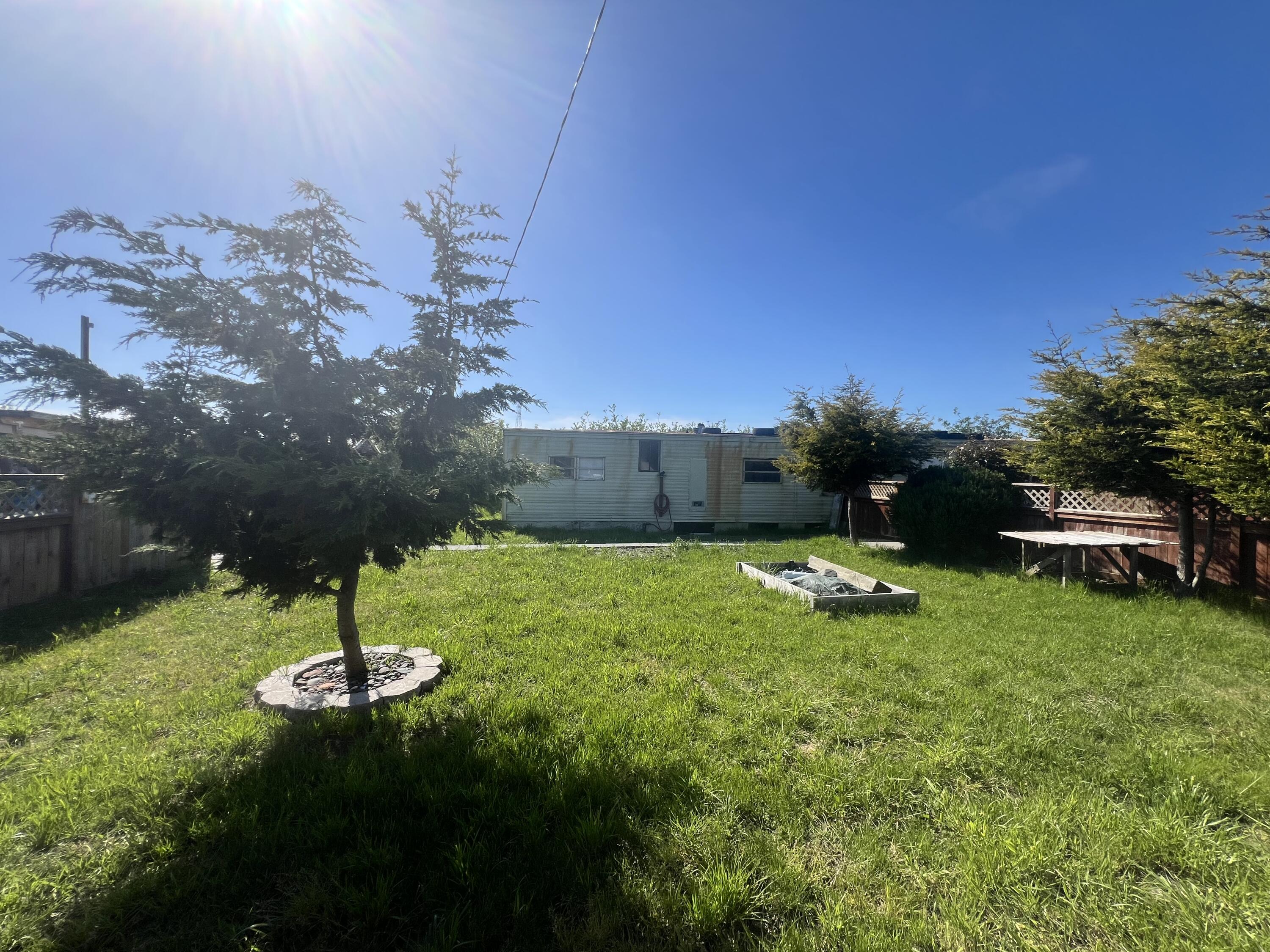 2035 Peninsula Drive