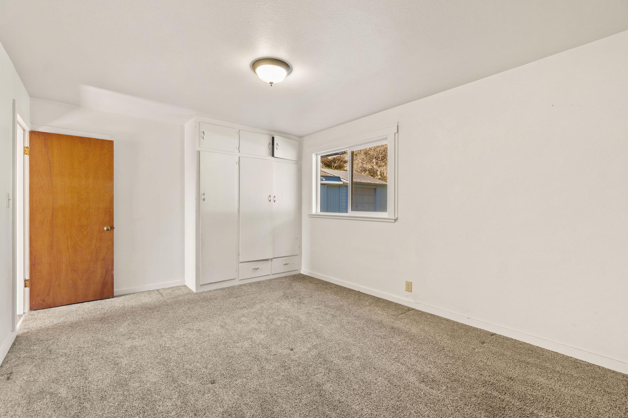 1318 Home Avenue