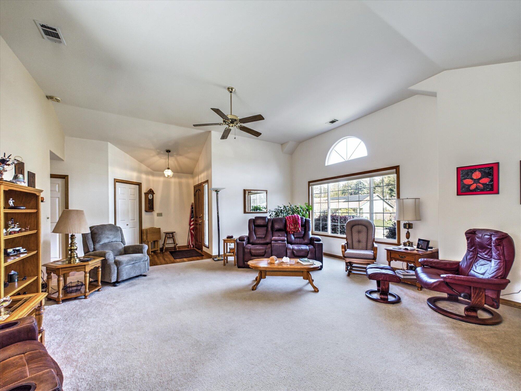2140 Pillor Drive, McKinleyville