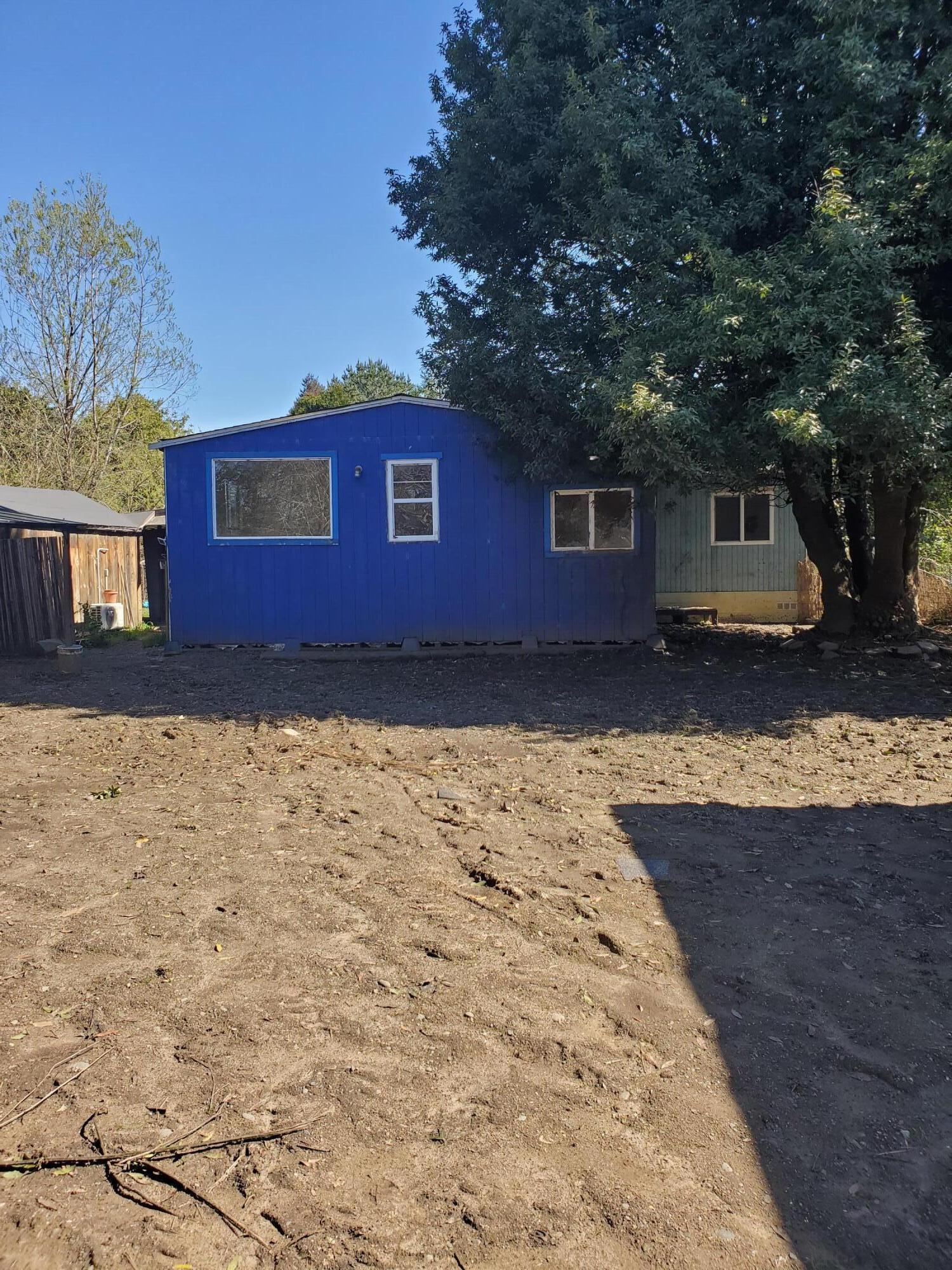 221 Glenwood Lane