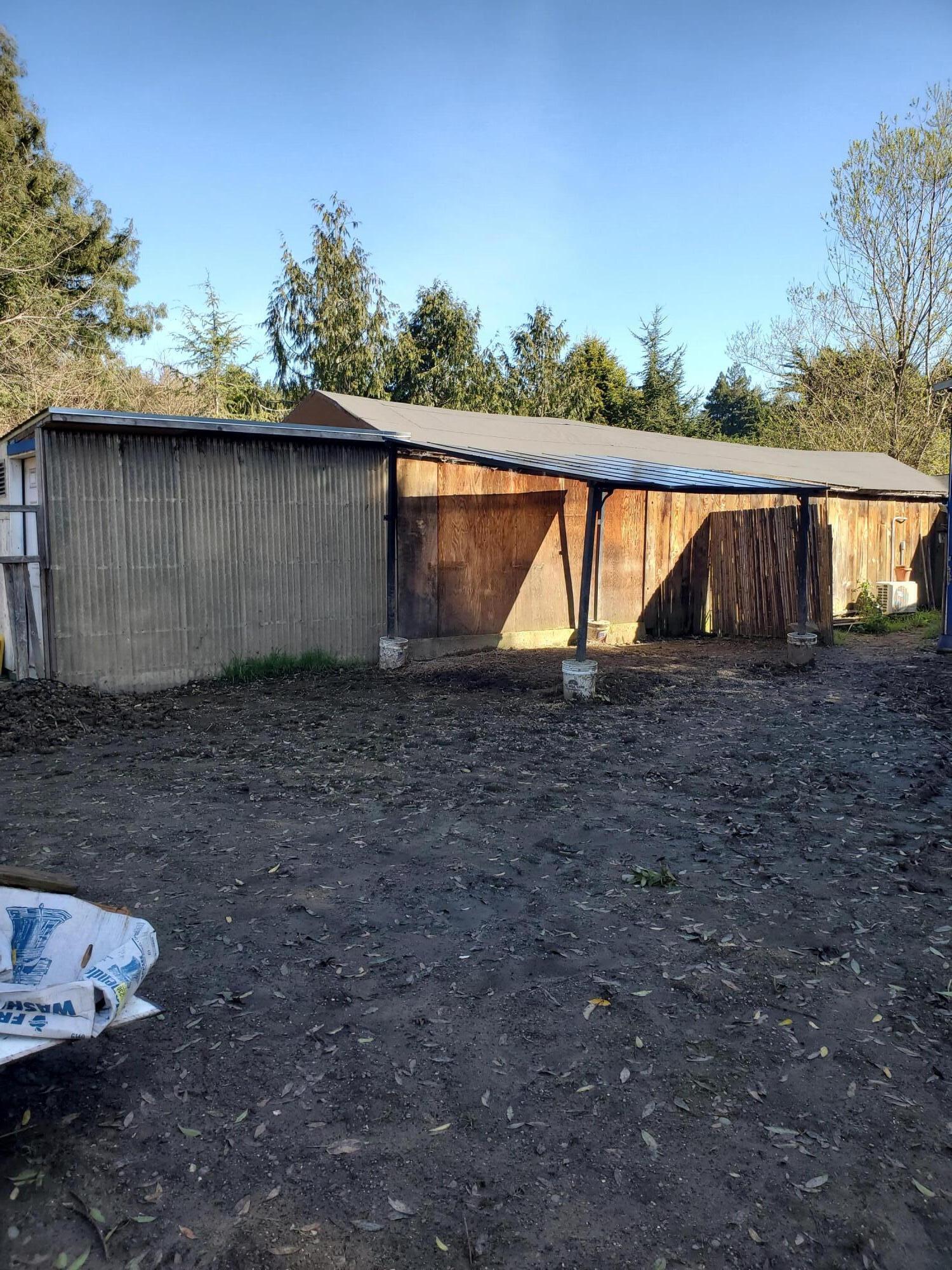 221 Glenwood Lane