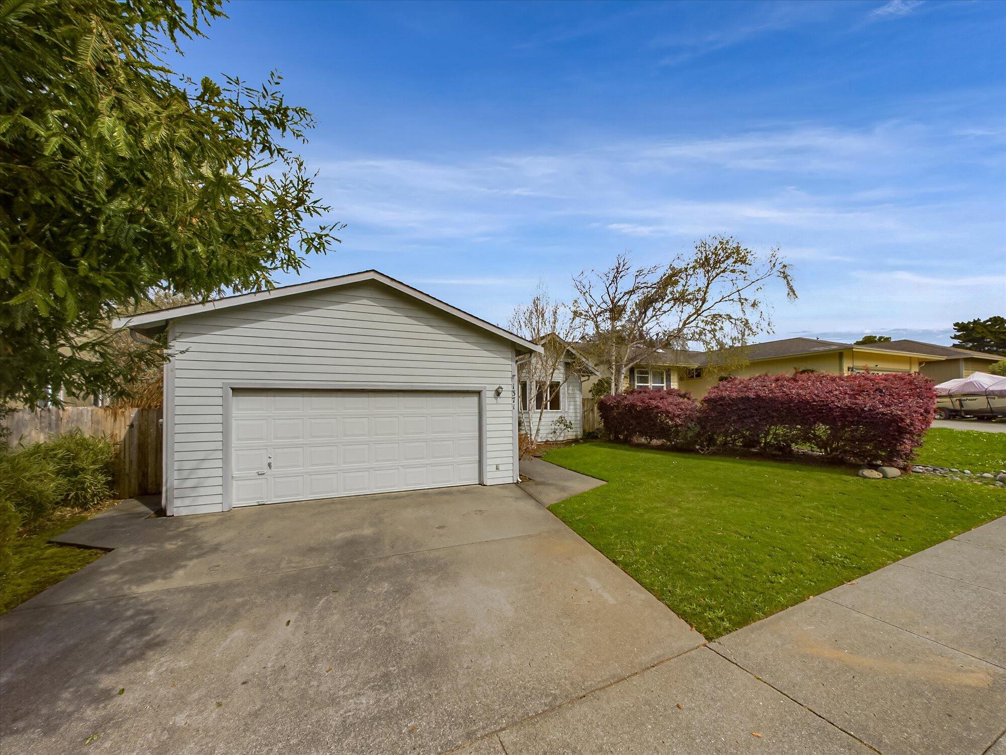1371 Silverado Avenue, McKinleyville