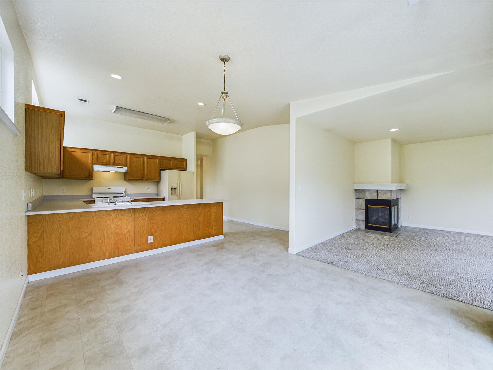 1371 Silverado Avenue, McKinleyville