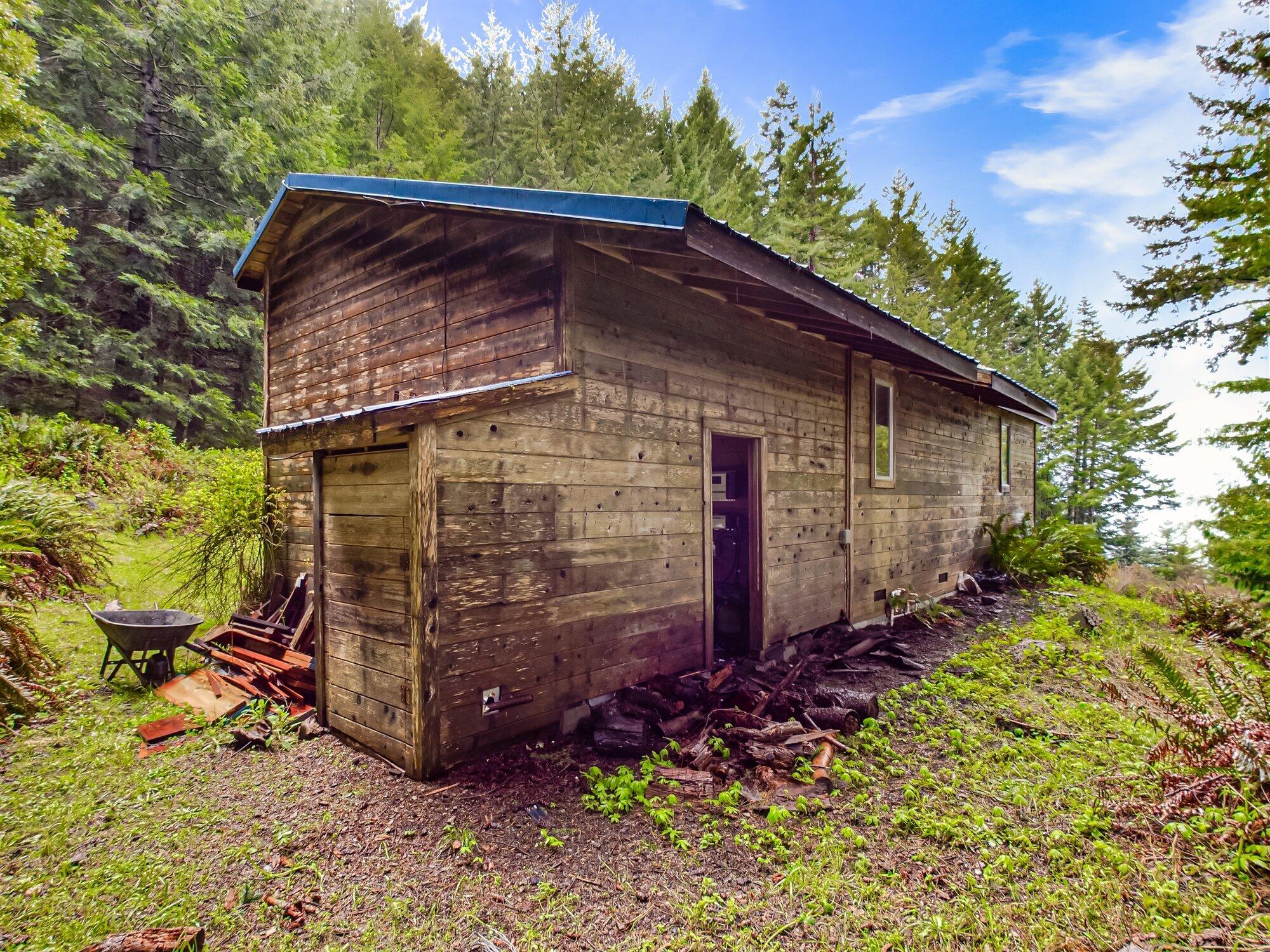 1503 Lighthouse Road