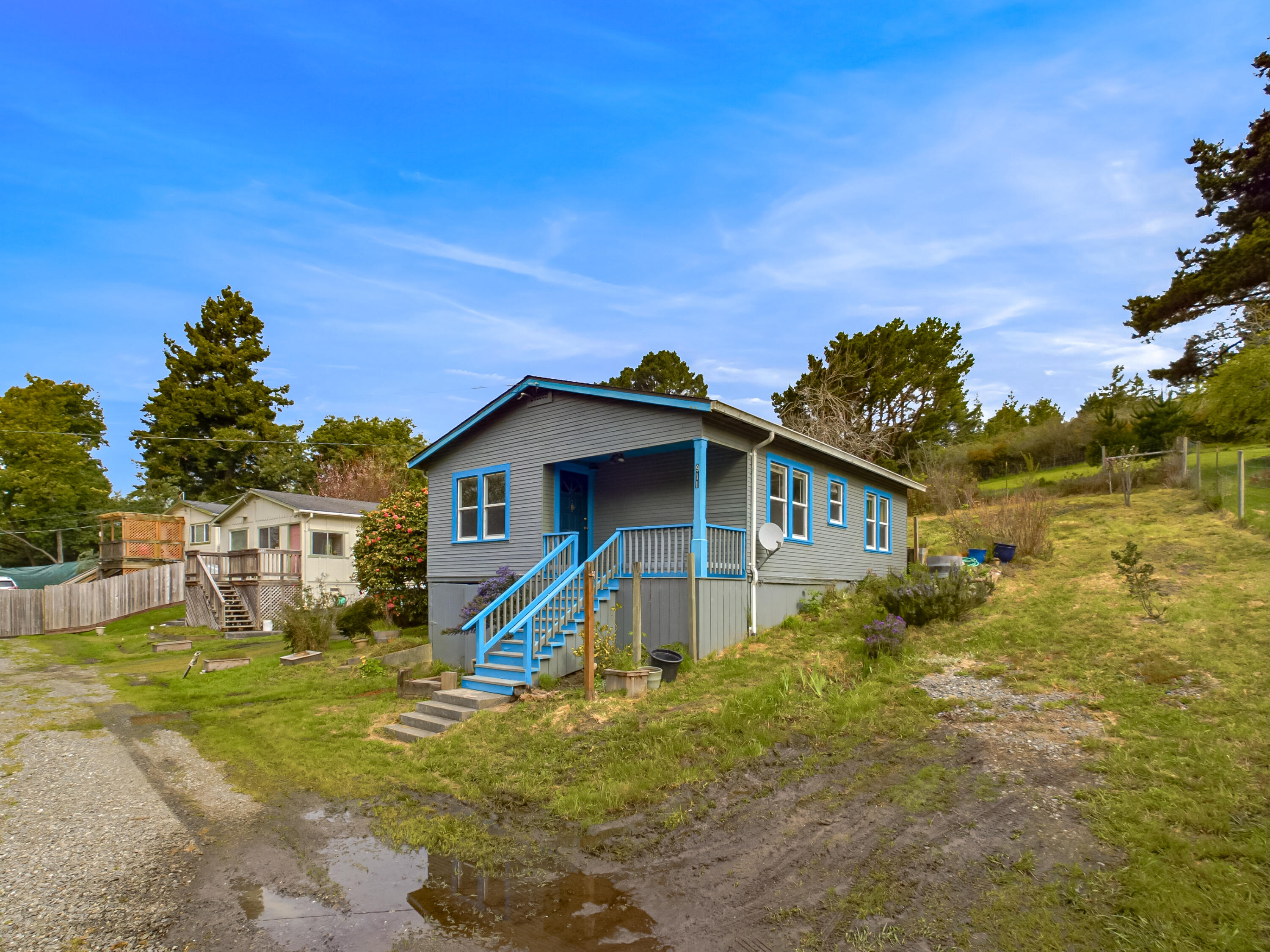 911 Fernbridge Drive