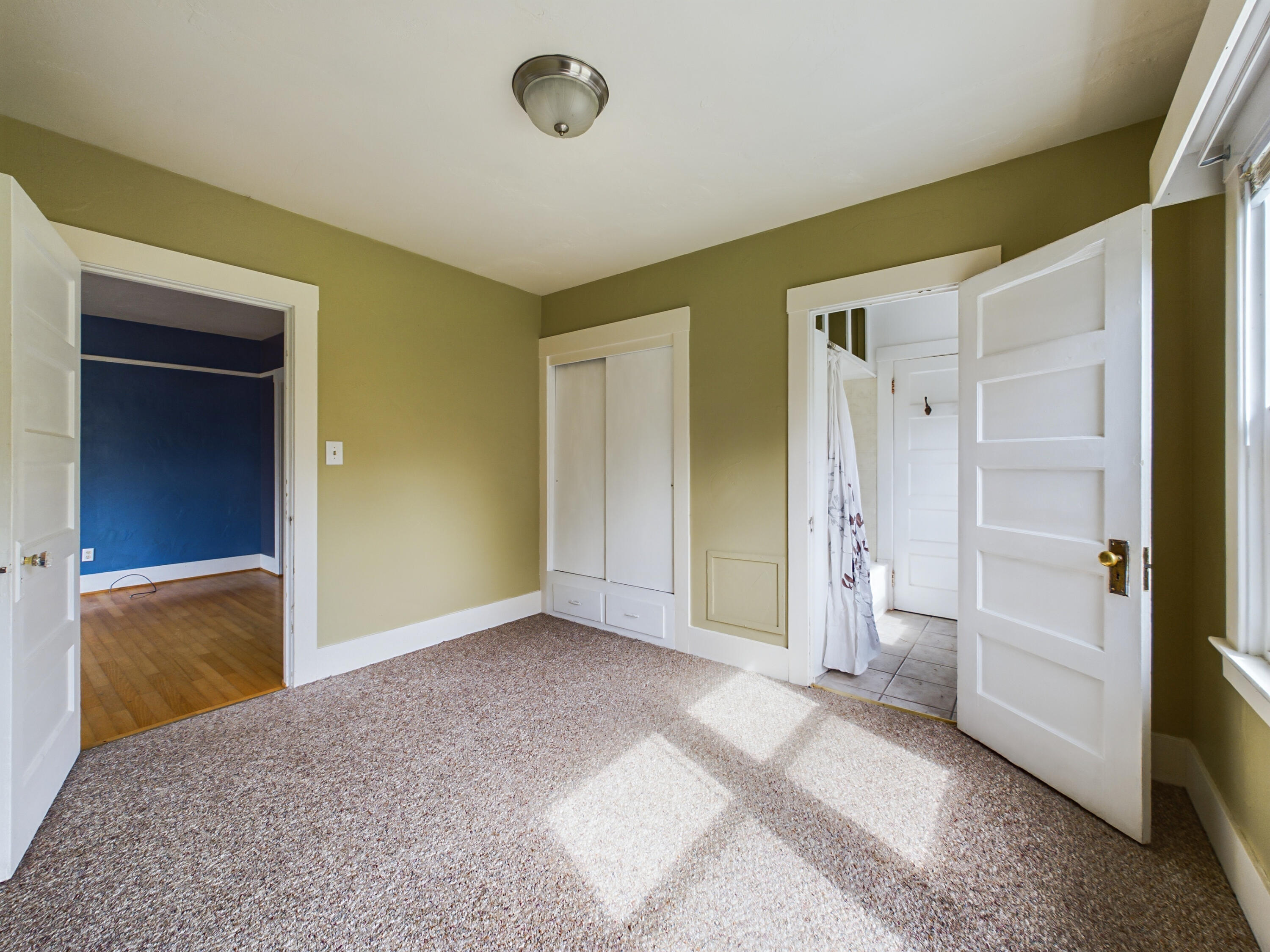 911 Fernbridge Drive