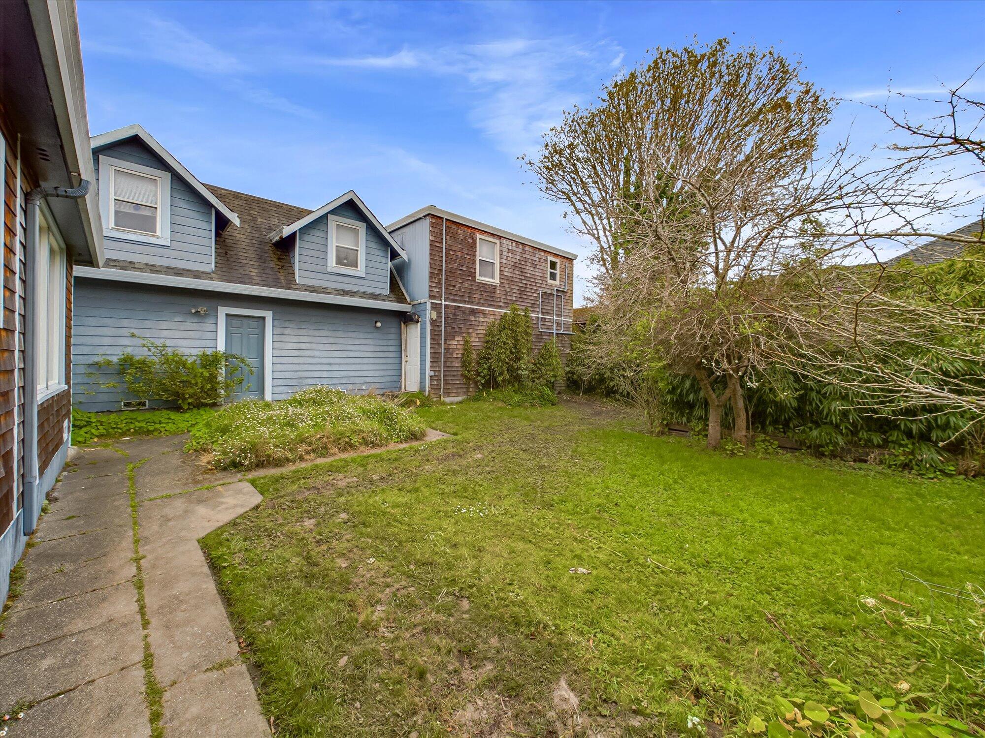 2105 A Street