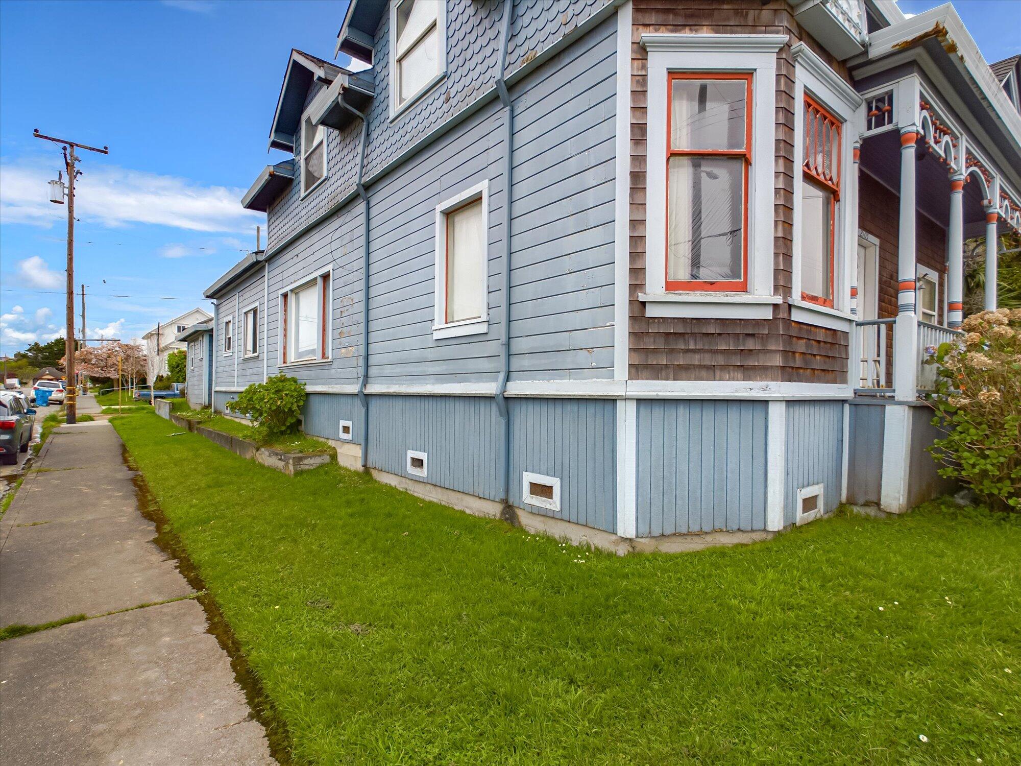 2105 A Street
