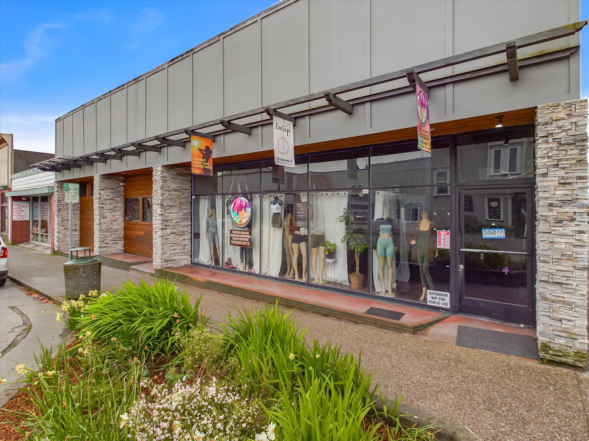 1103/1109 Main Street