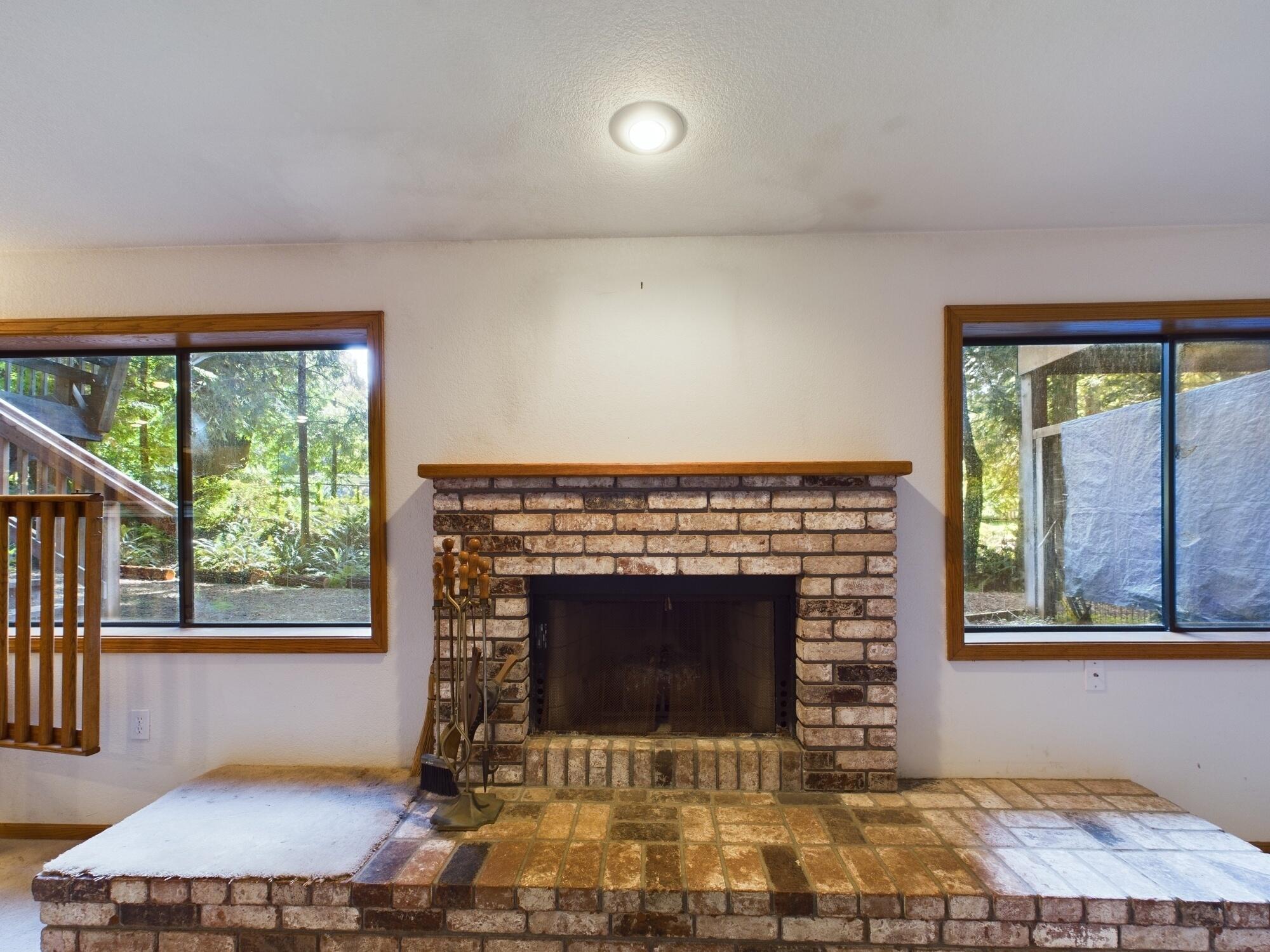 2555 Mcdowell Court