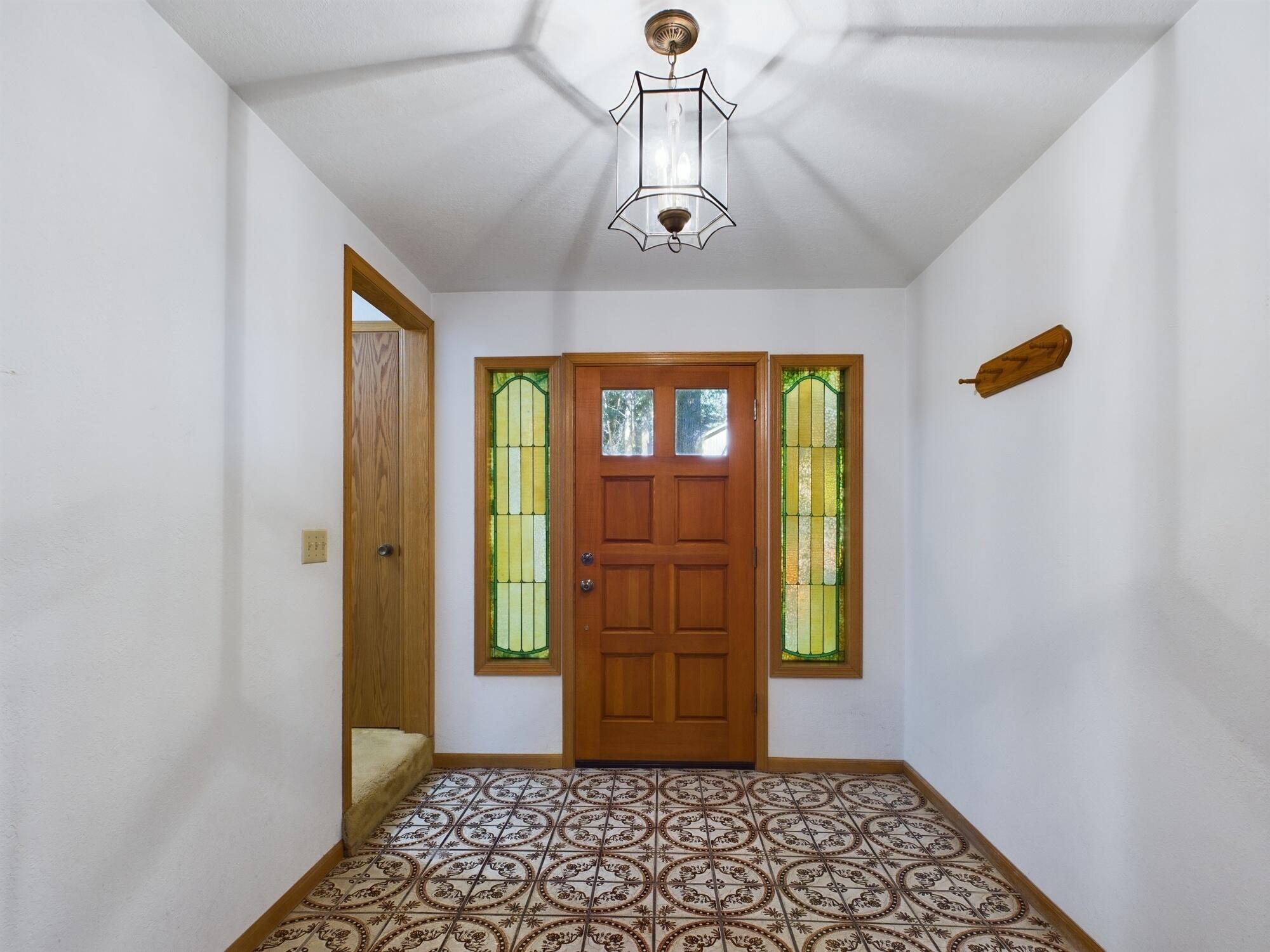 2555 Mcdowell Court