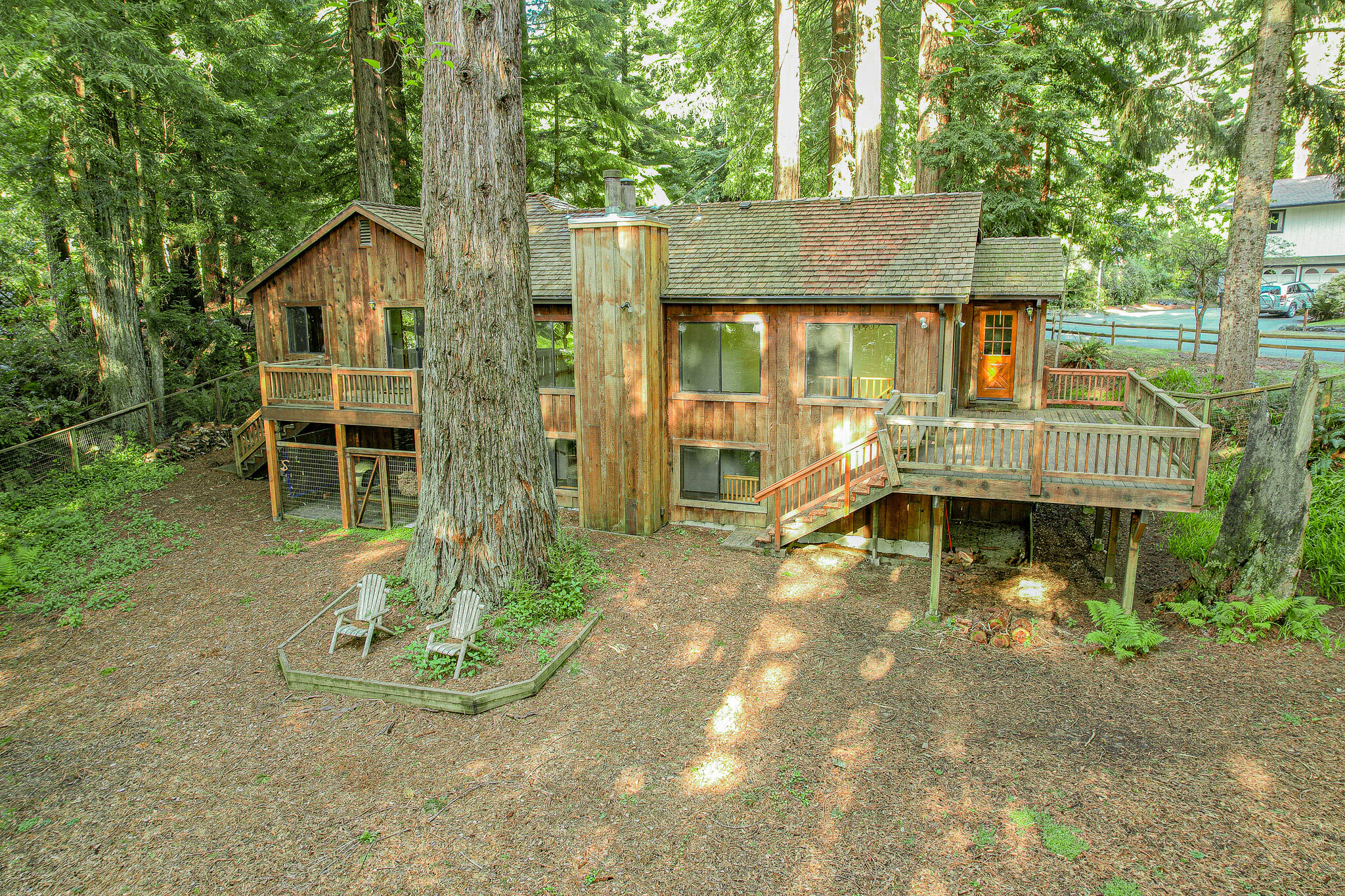 2555 Mcdowell Court