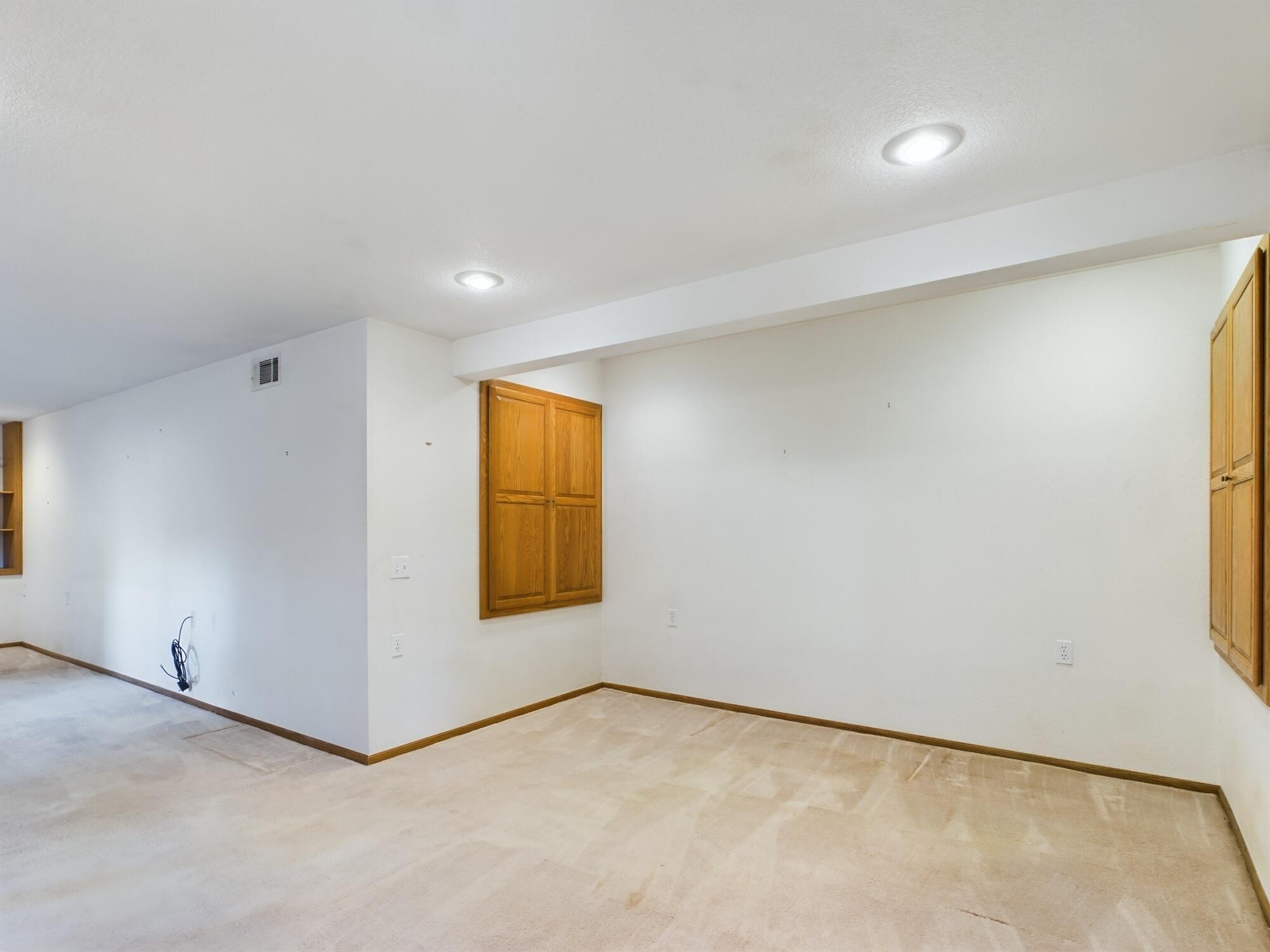 2555 Mcdowell Court