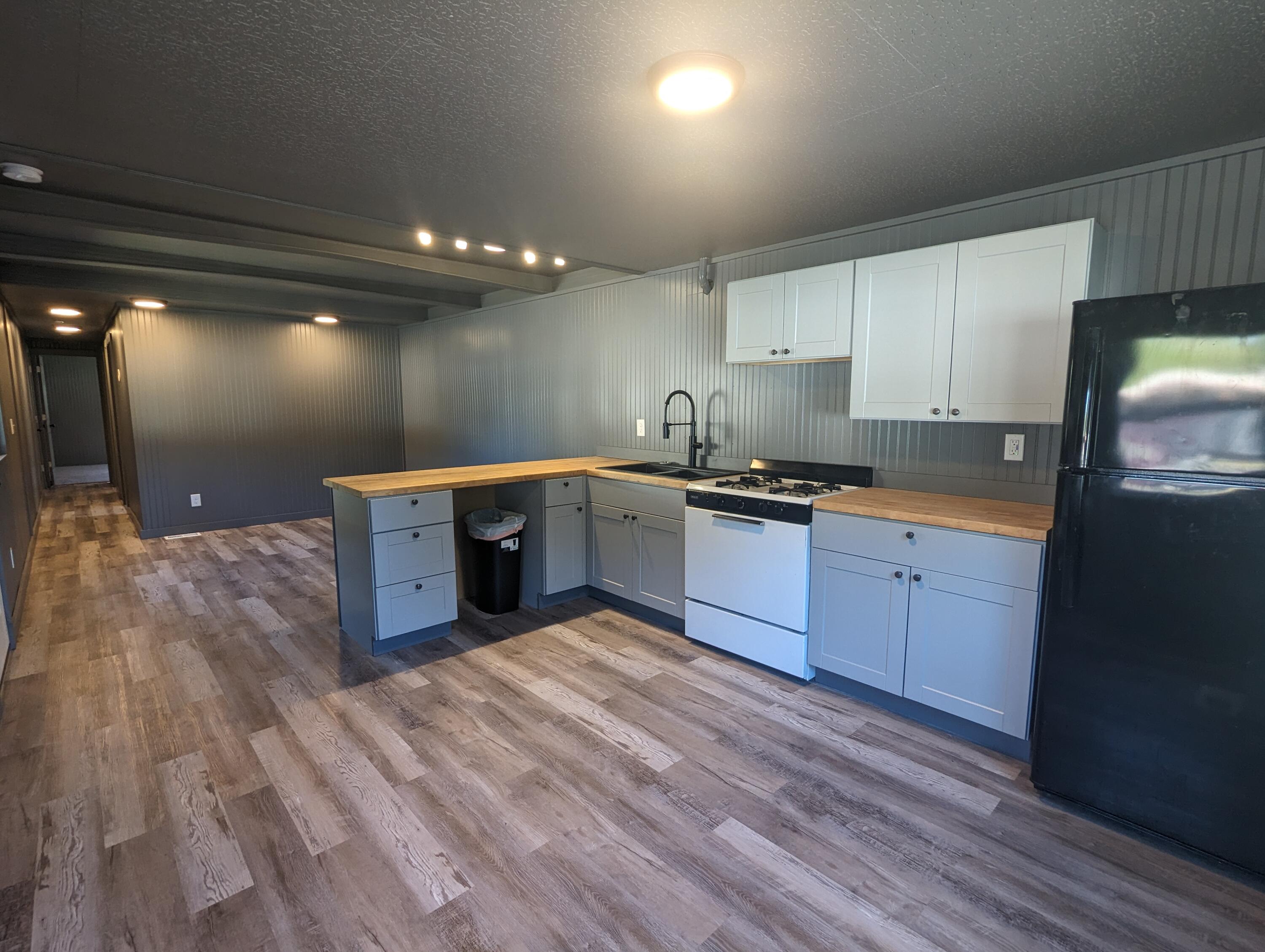 7660 Myrtle Space #16 Avenue, 16